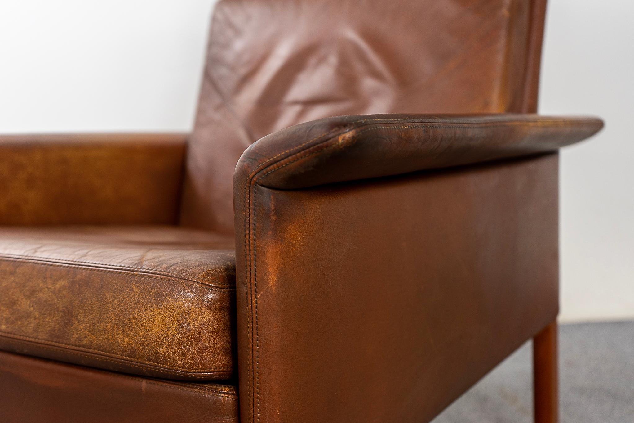 Scandinavian Modern Danish Modern Teak & Leather Lounge Chair