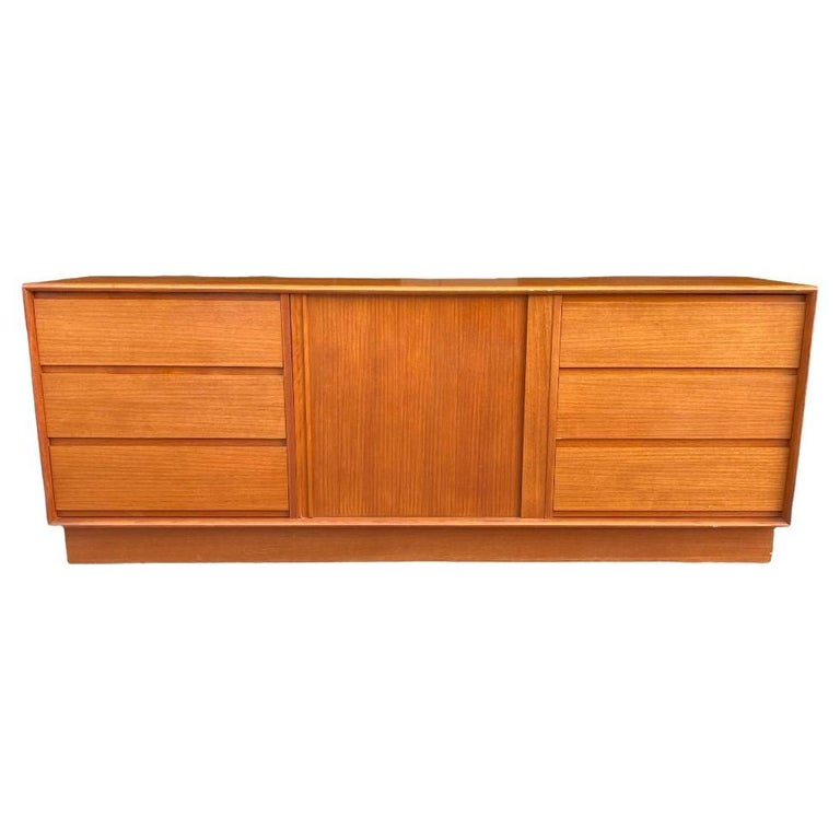 Danish Modern Teak Long Dresser or Credenza For Sale at 1stDibs