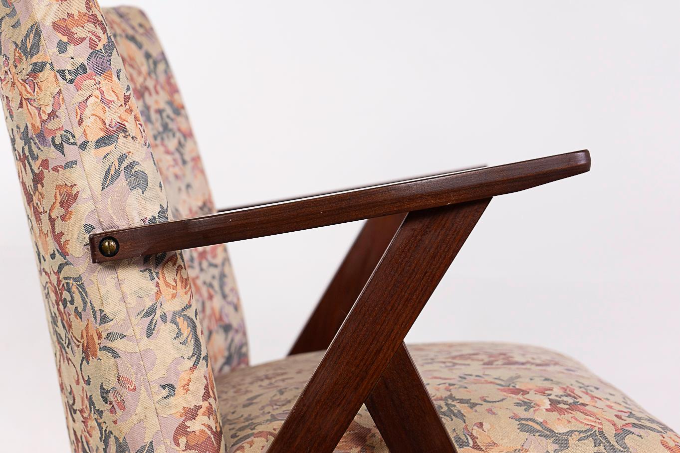 Danish Modern Teak Lounge Chair For Sale 3
