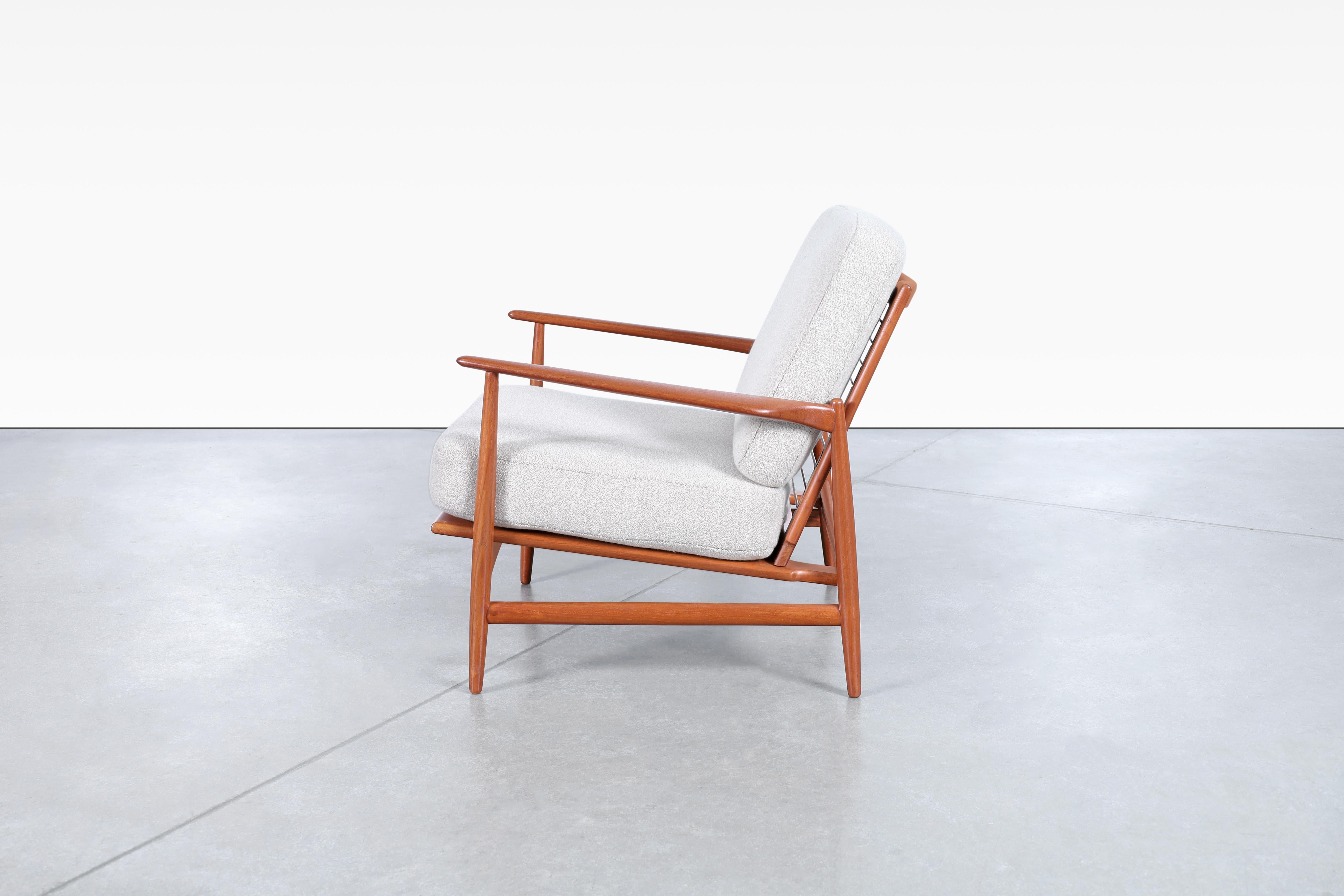 Danish Modern Teak Lounge Chairs by Ib Kofod Larsen for Selig For Sale 2