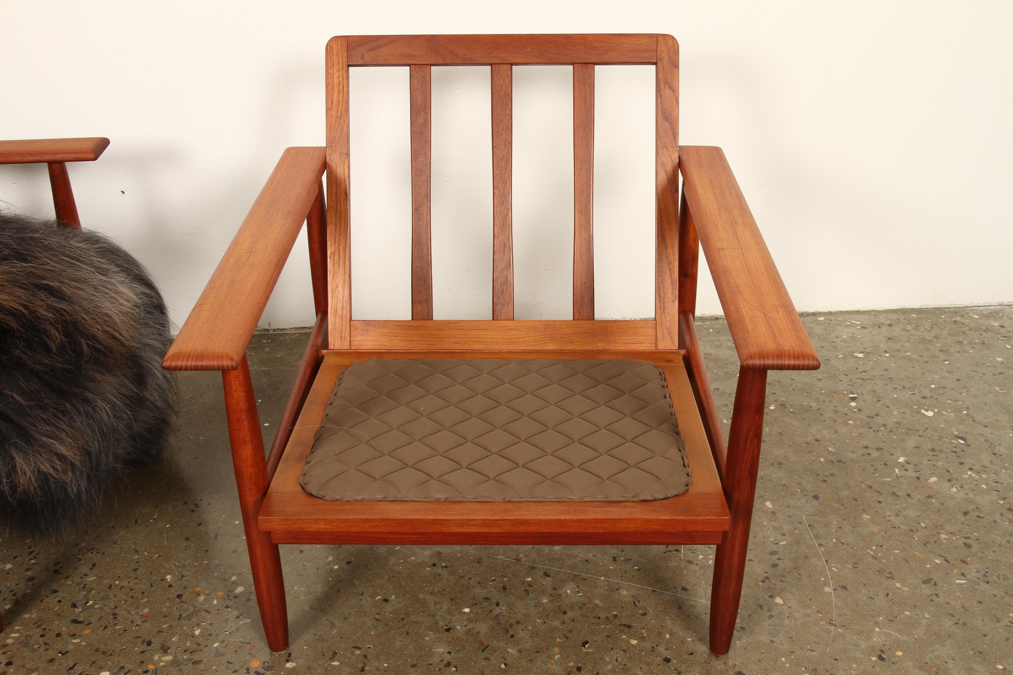 Danish Modern Teak Lounge Chairs, Set of 2 4