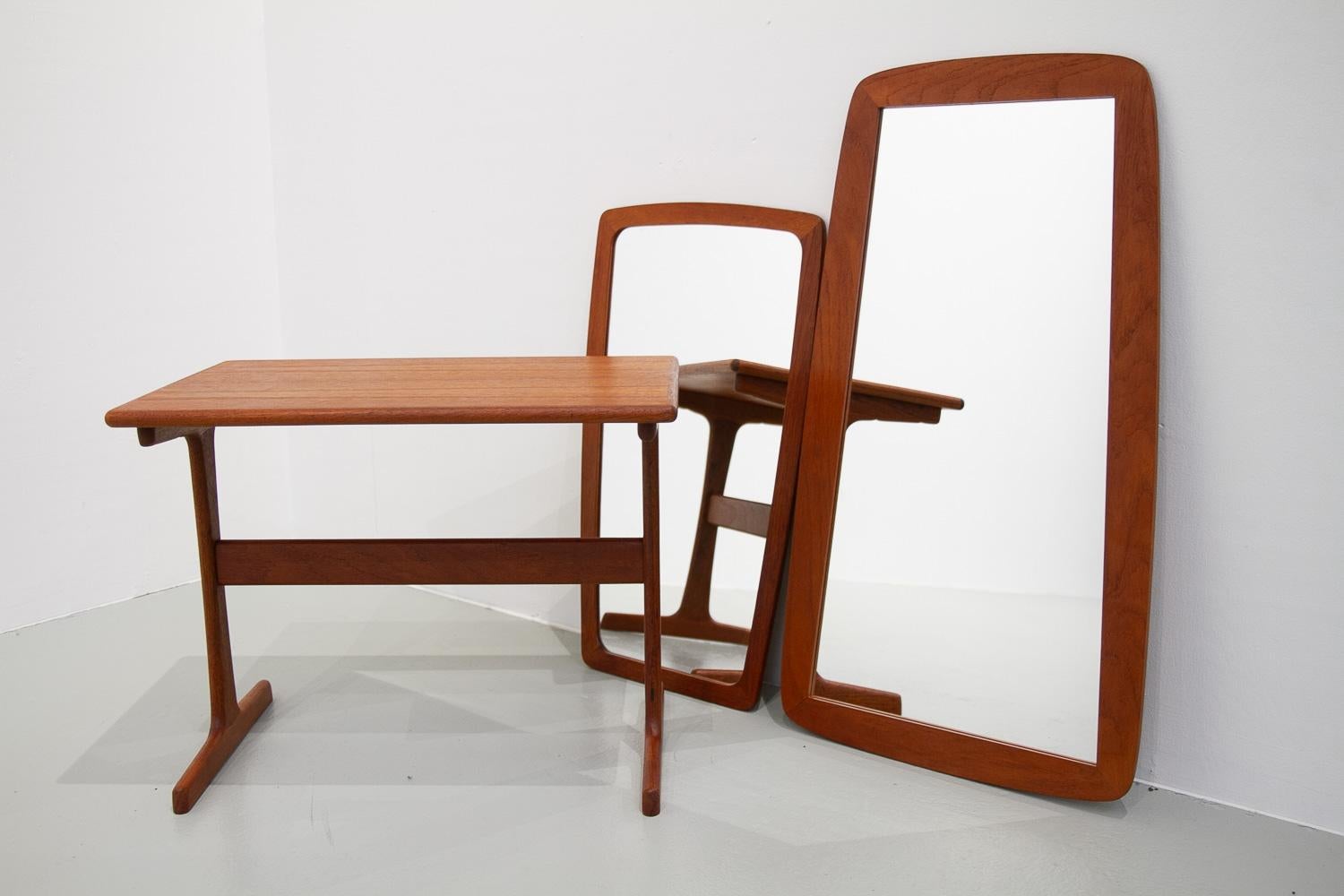 Danish Modern Teak Mirrors and Table, 1960s. Set of 3. For Sale 13