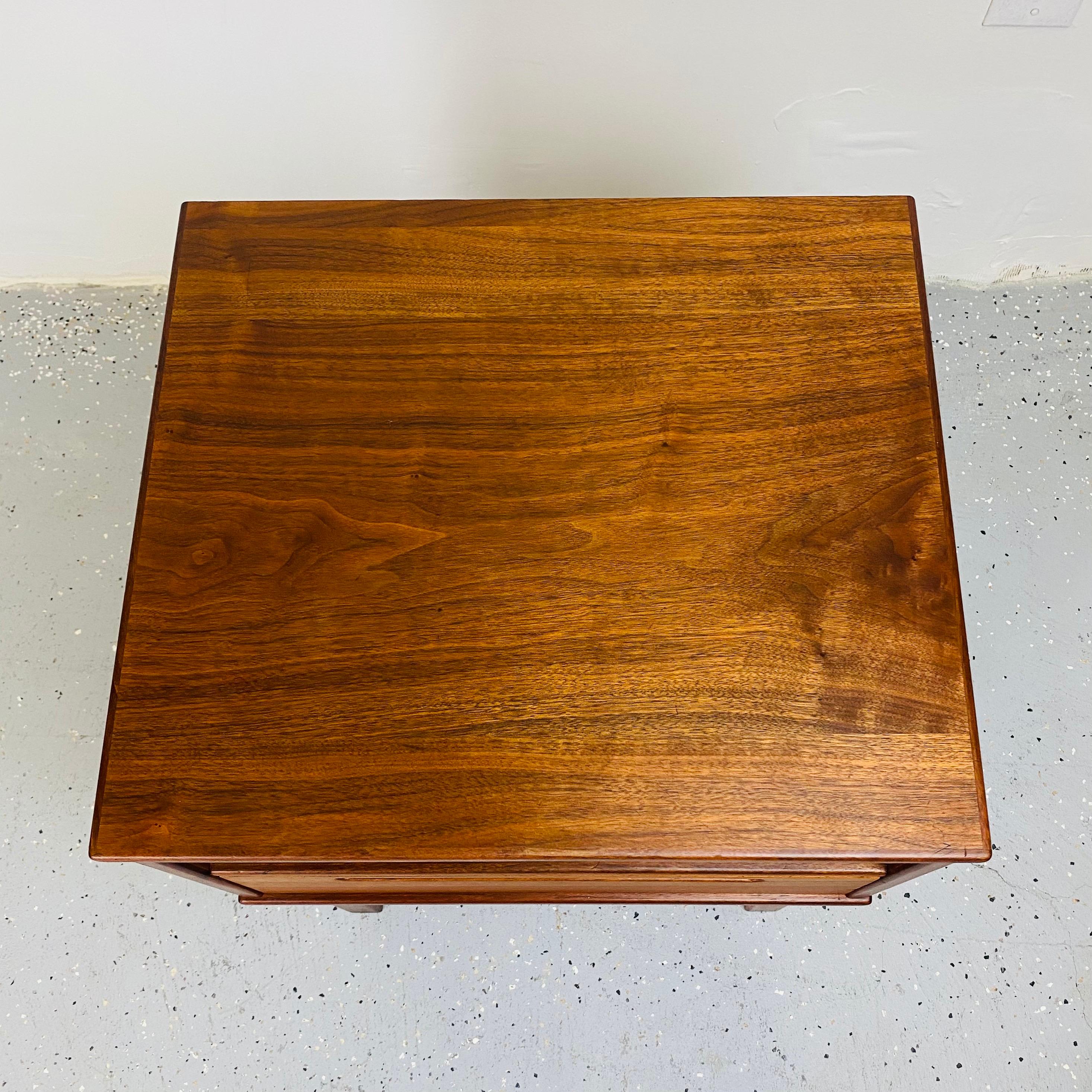 Danish Modern Teak Night Stand by Nils Jonsson In Good Condition In Raleigh, NC