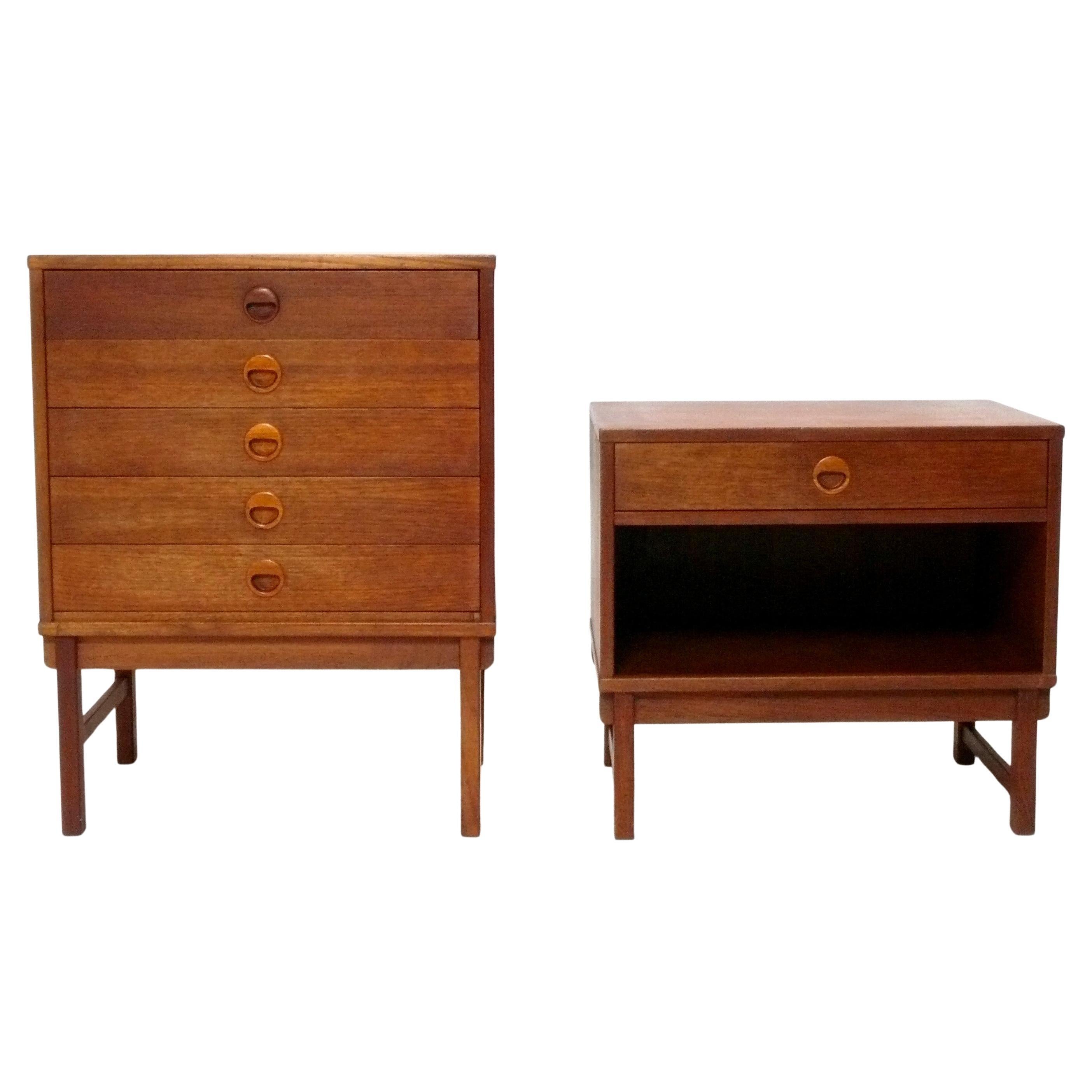 Dänische Moderne Teakholz Nachttische Yngve Ekstrom für Dux 1960s $850 jeder $1500 Paar im Angebot