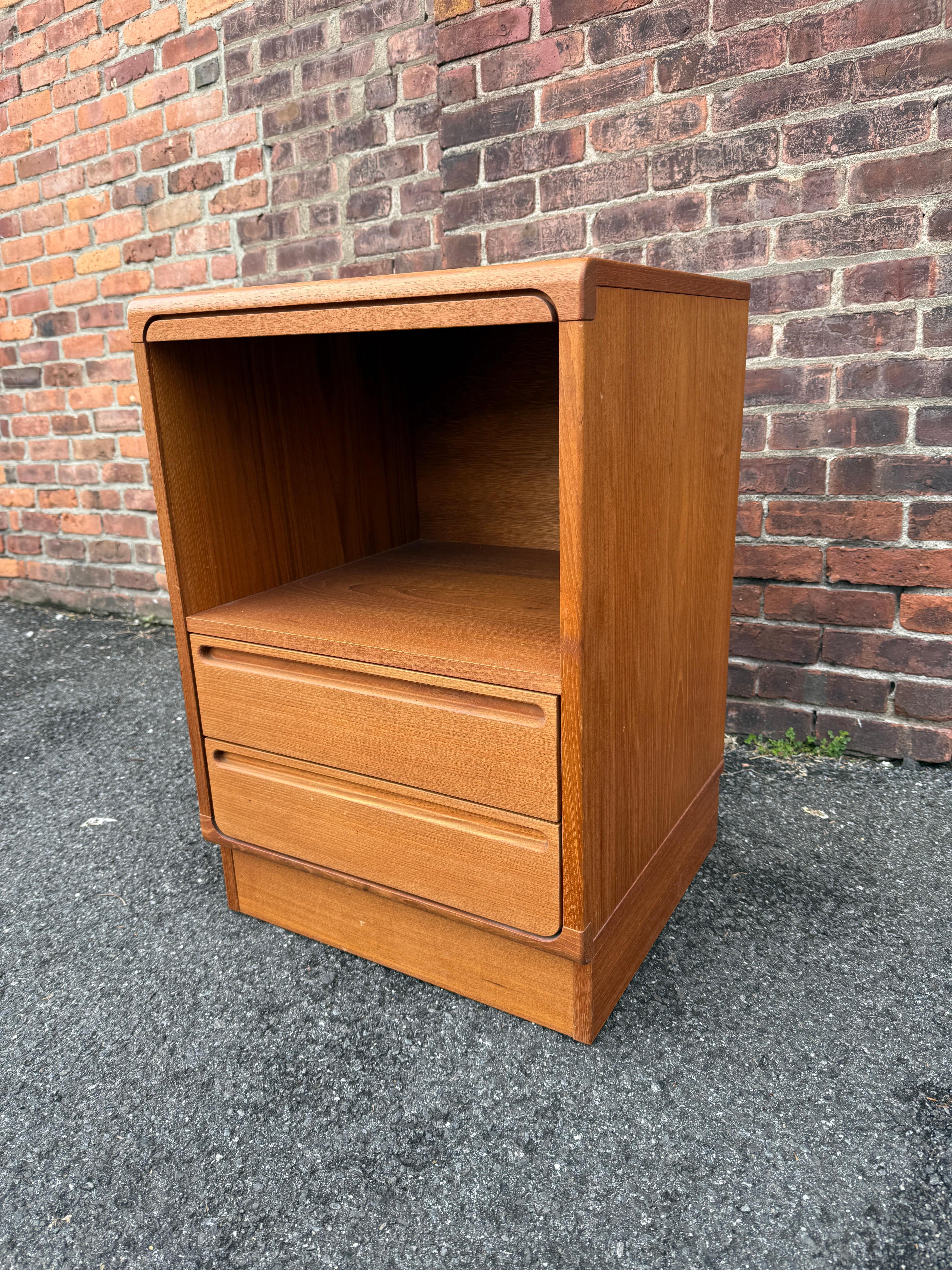 Scandinavian Modern Danish Modern Teak Nightstand by Nils Jonsson for Torring Mobelfabrik For Sale