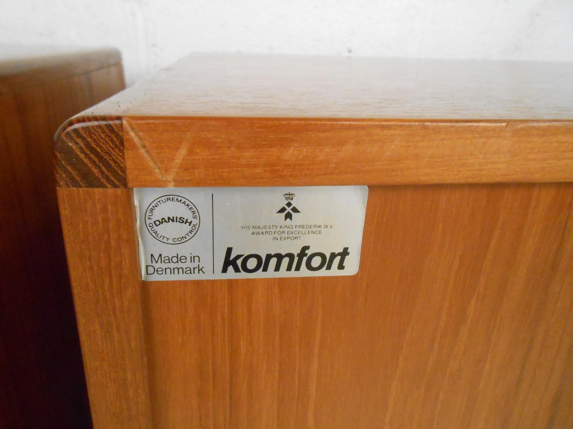 Dänische moderne nachttische aus teakholz by Komfort im Angebot 4