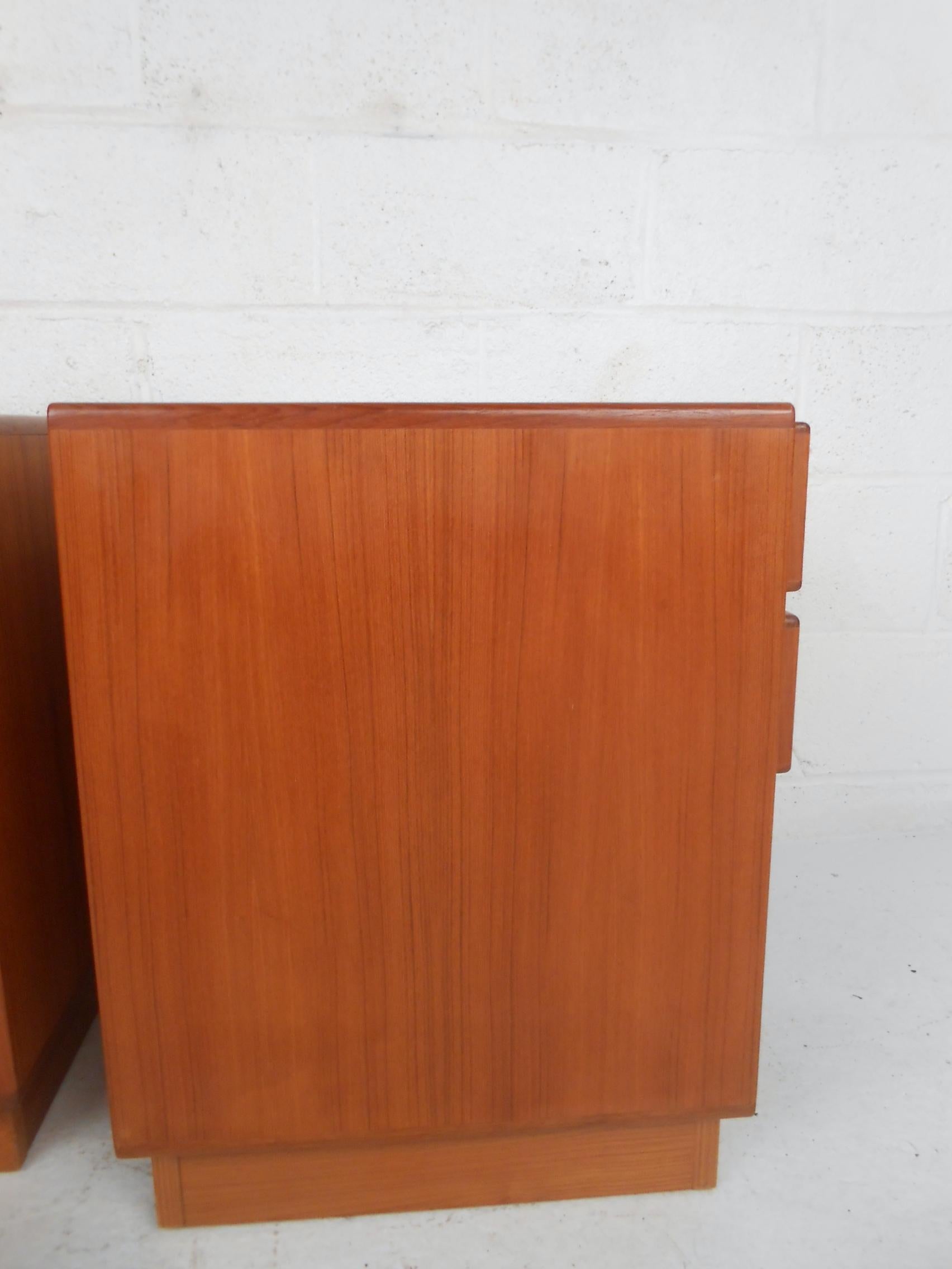 Dänische moderne nachttische aus teakholz by Komfort im Angebot 3