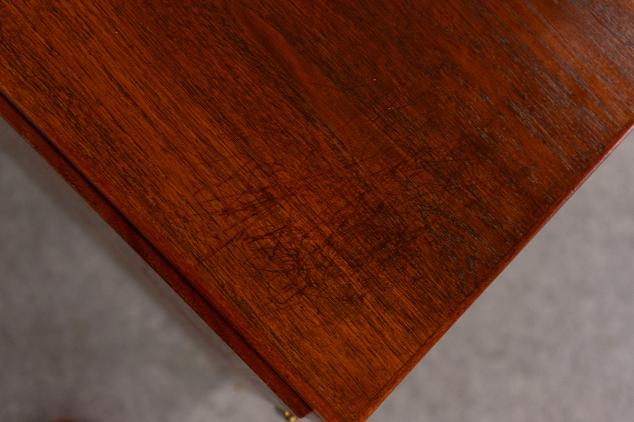 Credenza moderna danese di metà secolo in teak e oak di Borg Mogensen 3