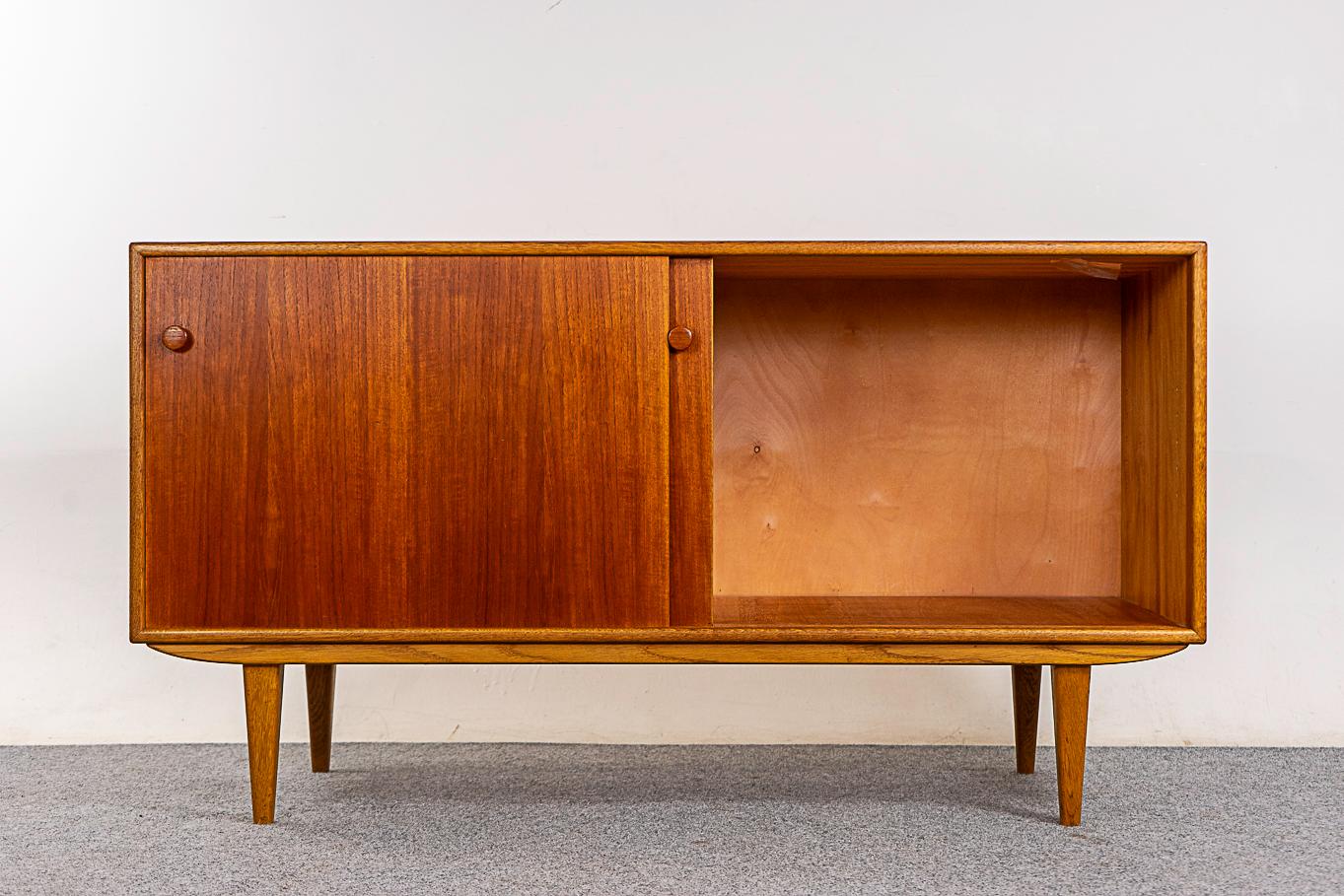 Mid-Century Modern Danish Modern Teak & Oak Mid-Century Sideboard For Sale