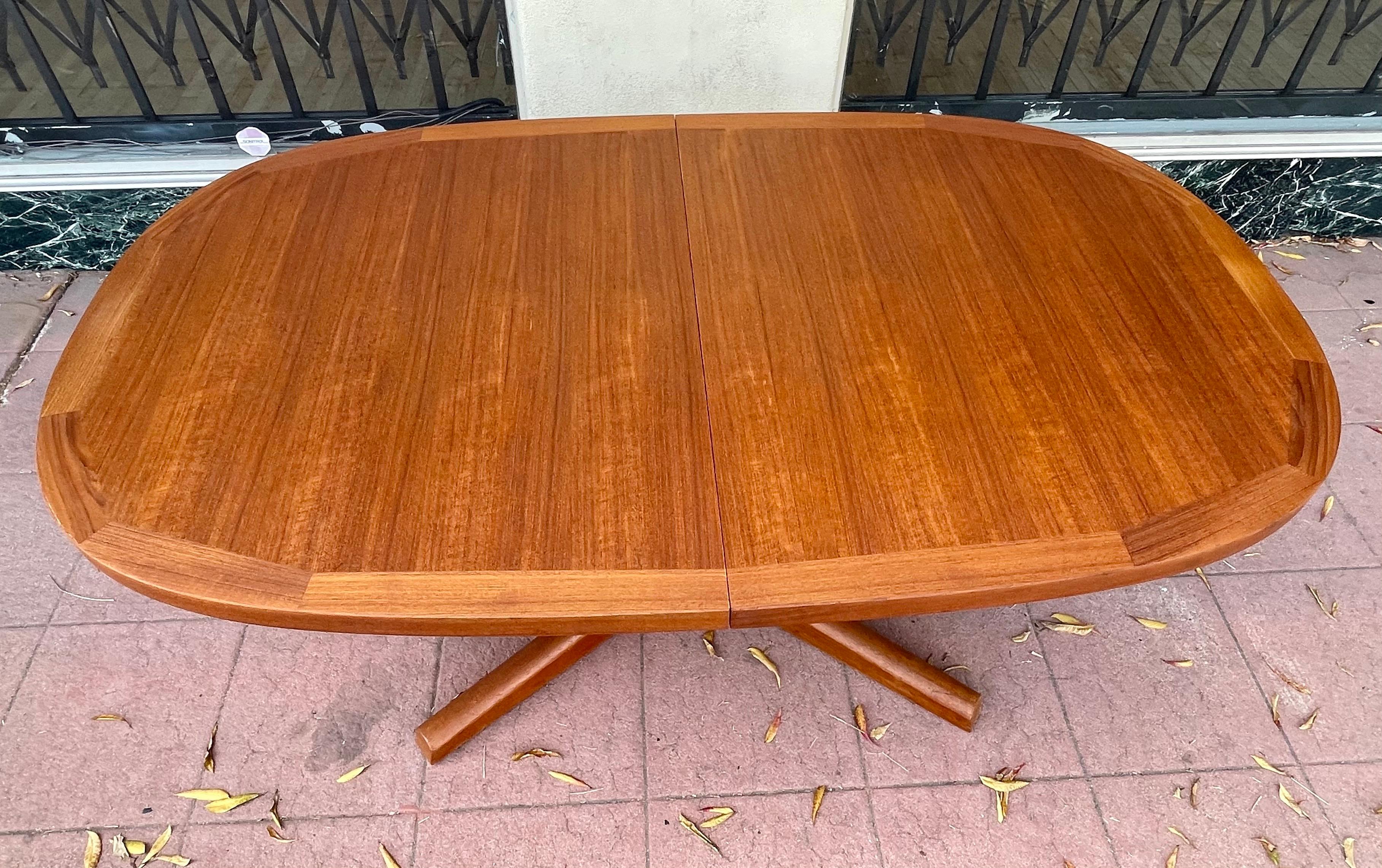 Danish Modern Teak Oval Extendable Dining Table Extra Large 2