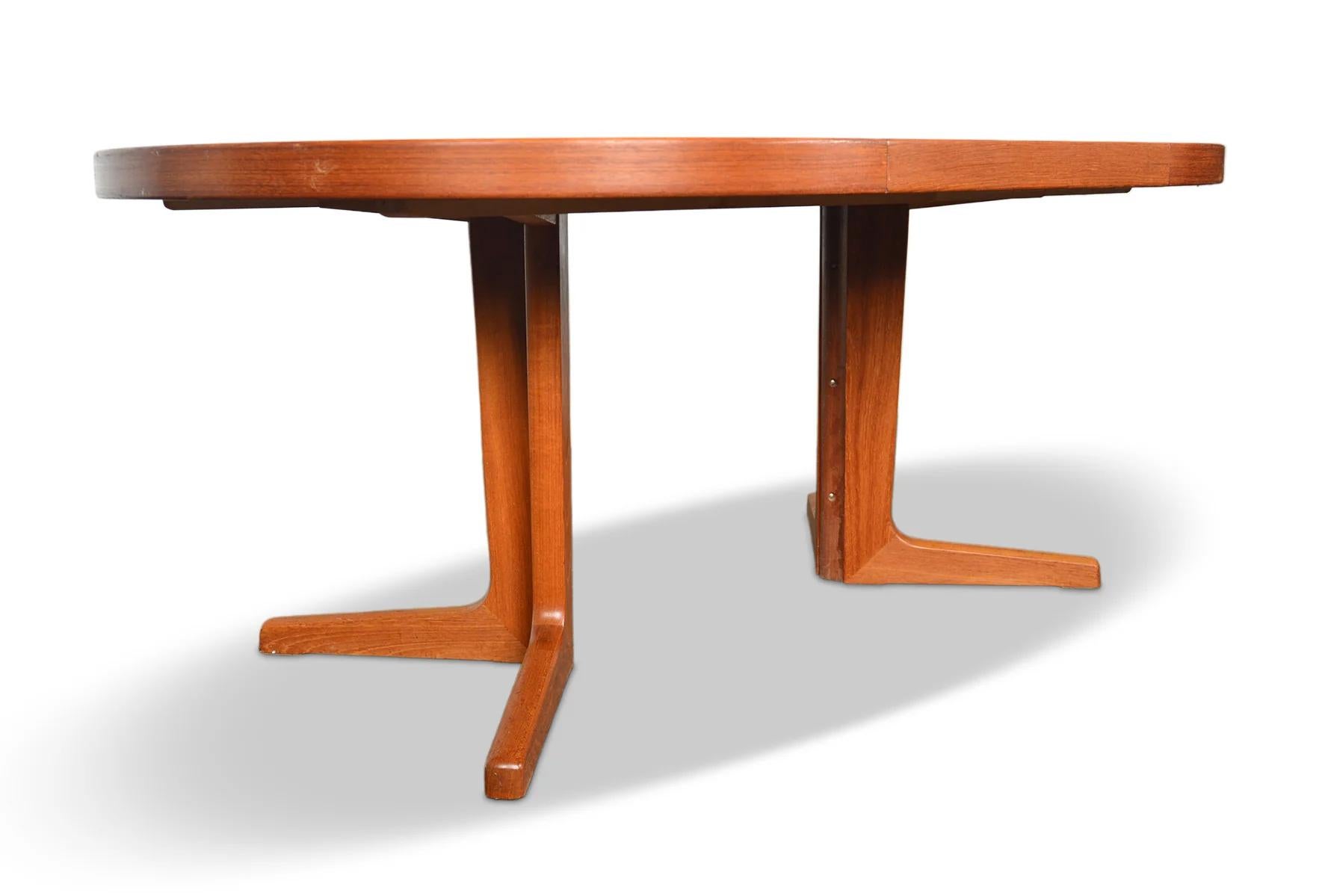 Danish Modern Teak Pedestal Dining Table With One Leaf 4