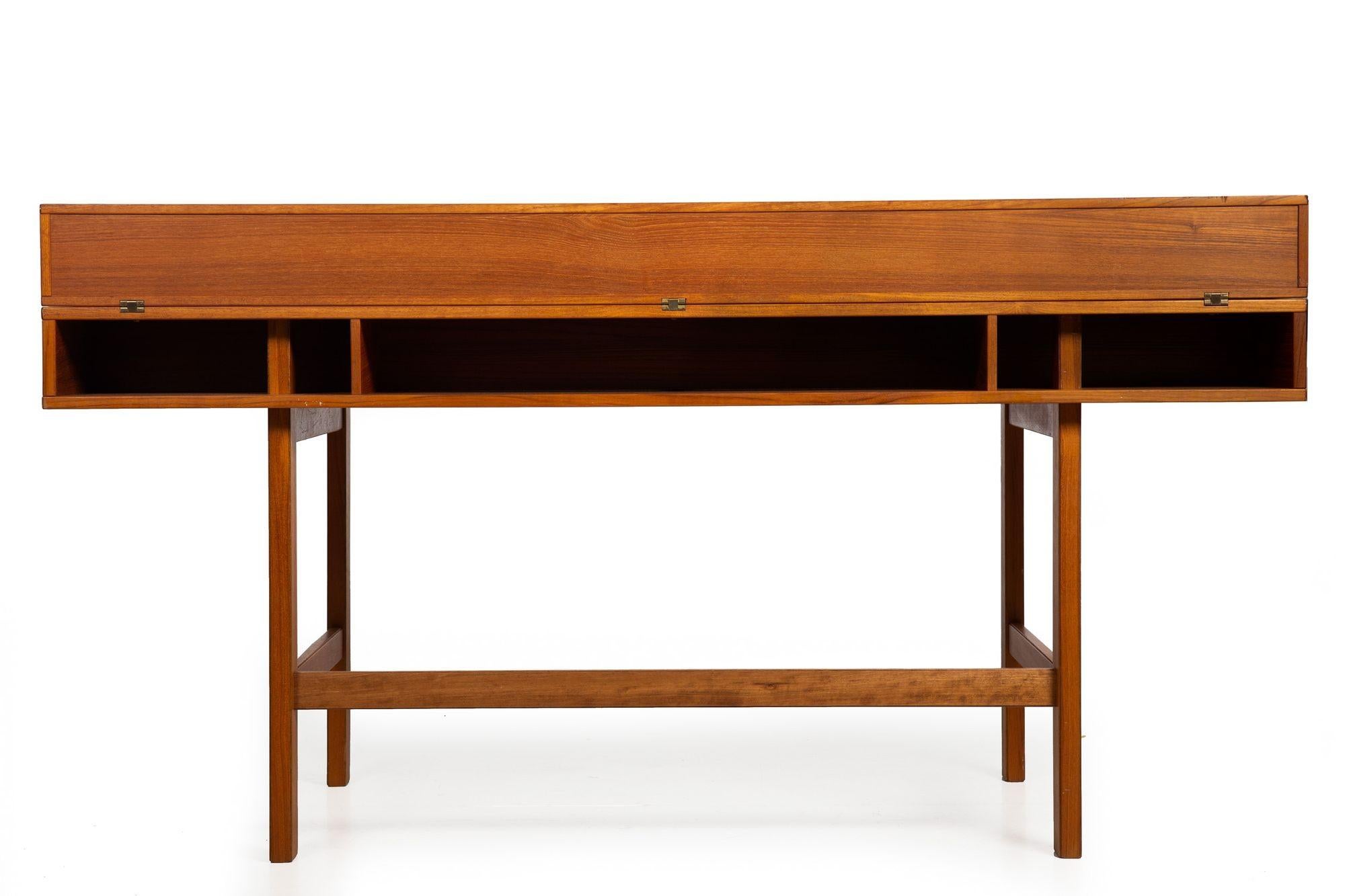 Danish Modern Teak Peter Lovig Nielsen Flip-Top Writing Desk, 1975 For Sale 1