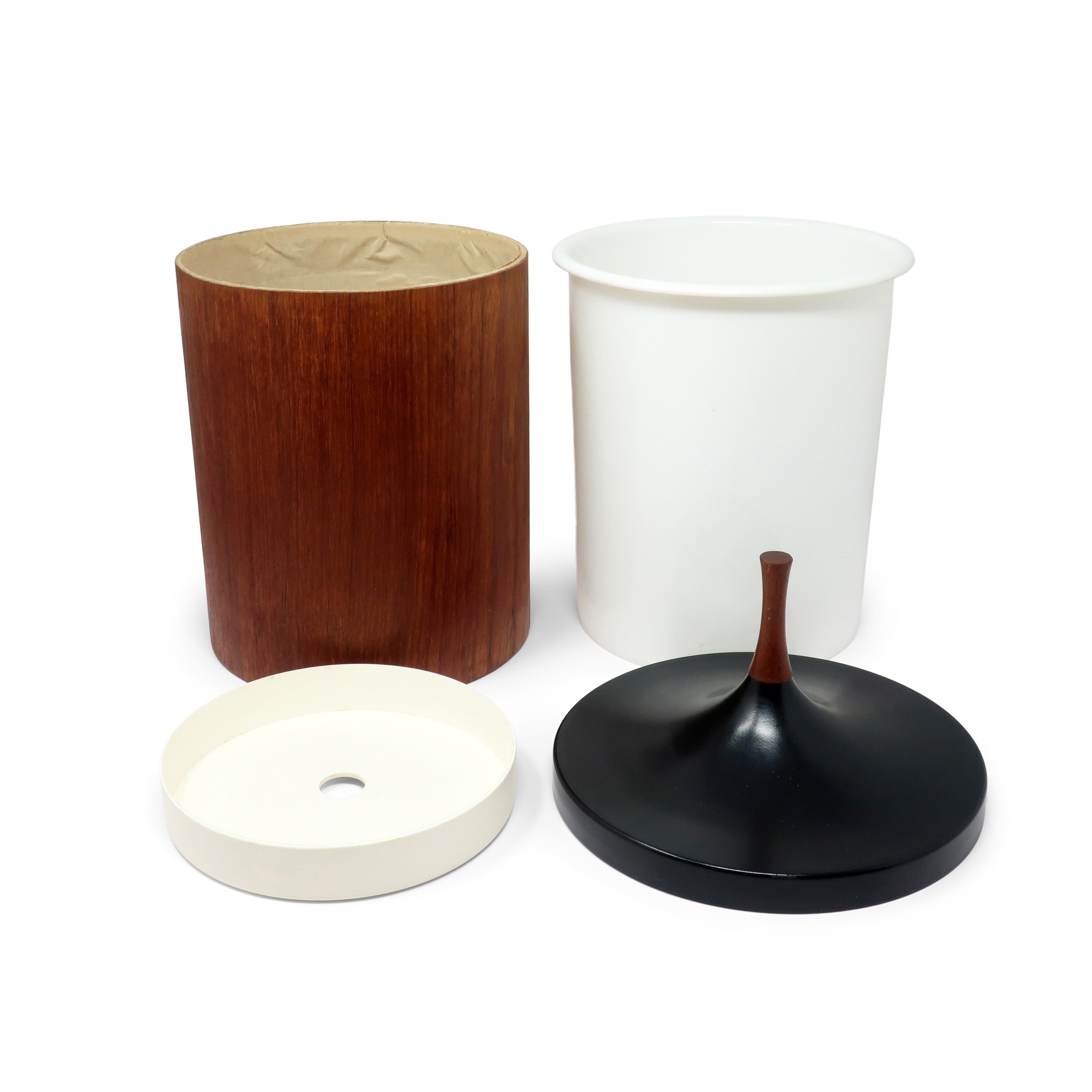 20th Century Danish Modern Teak & Plastic Ice Bucket by Laurids Lonborg For Sale