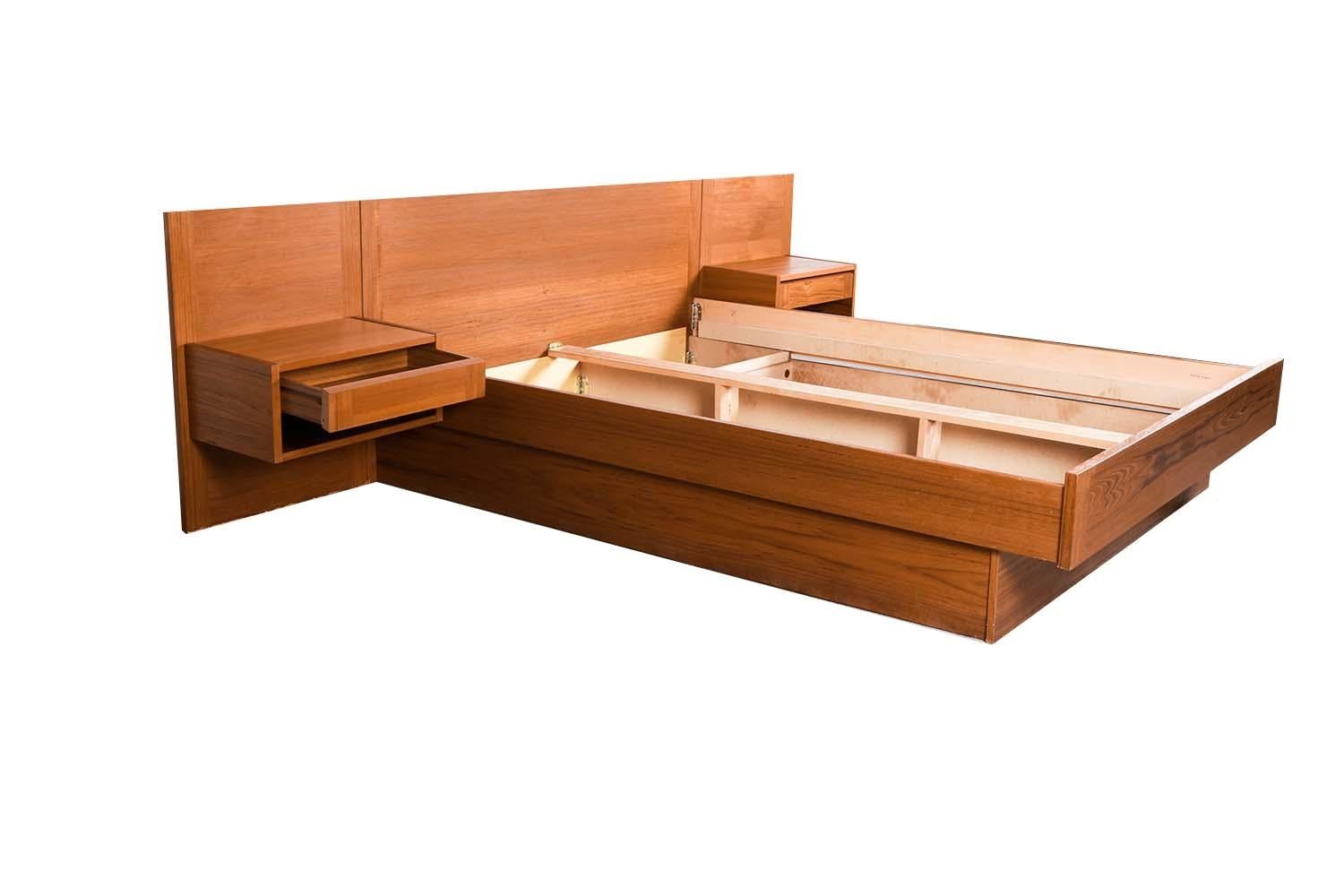 Danish Modern Teak Queen Platform Storage Bed with Floating Nightstands 2