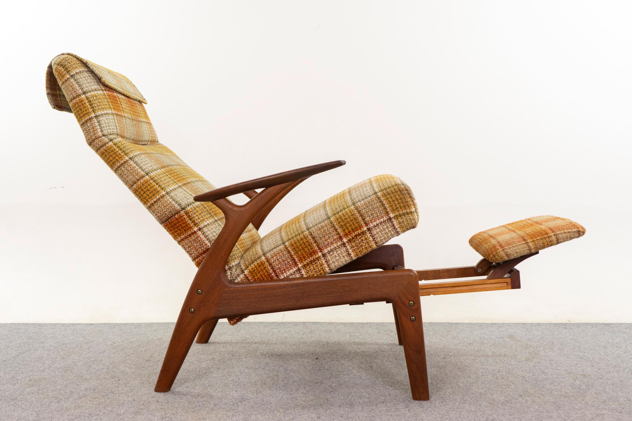 Danish Modern Teak Recliner by Christian Sorensen 3