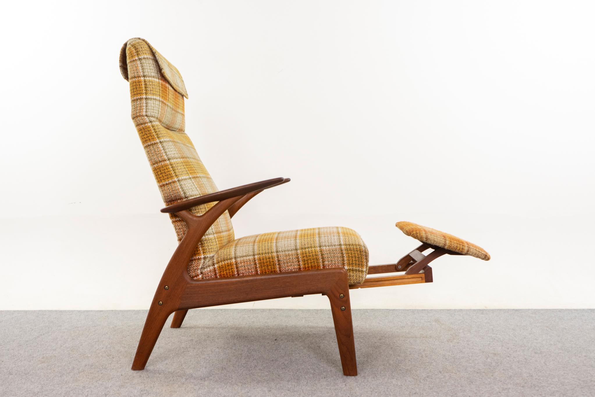 Danish Modern Teak Recliner by Christian Sorensen 4
