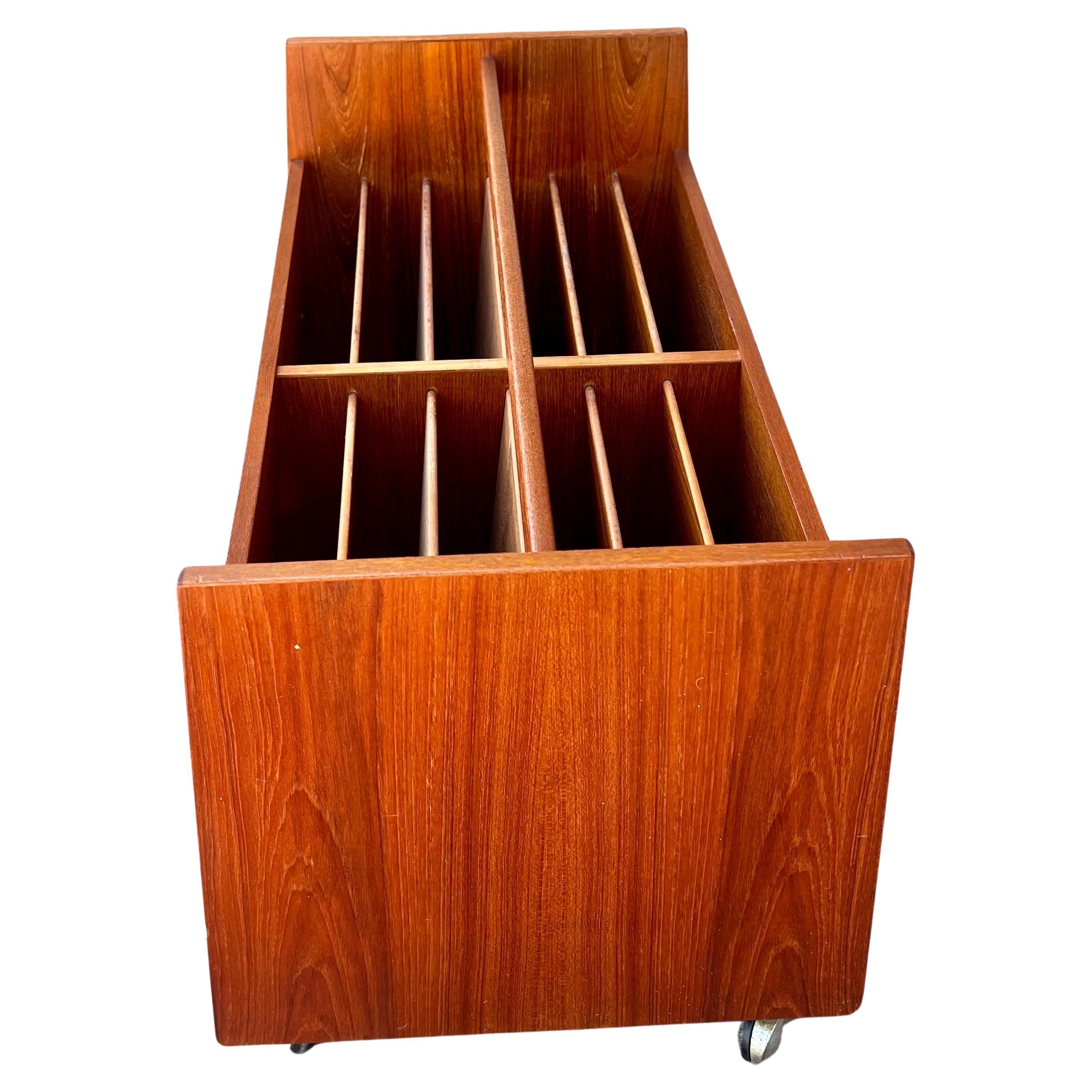 Danish Modern teak Record Magazine Rack Holder by Brusksbo Mellemstrands In Good Condition In San Diego, CA