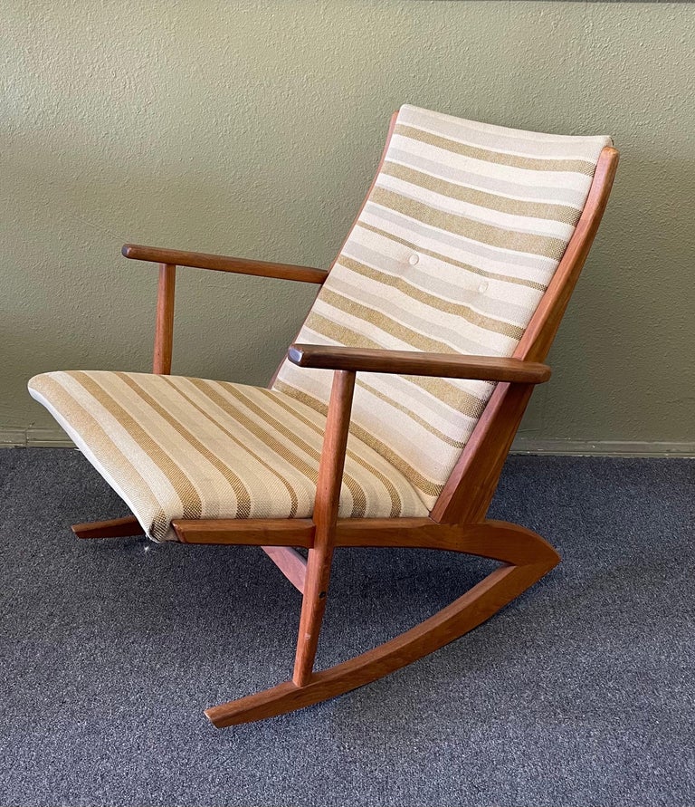 Danish Modern Teak Rocking Chairs by Holger Georg Jensen for Tonder Mobelvaerk In Good Condition For Sale In San Diego, CA