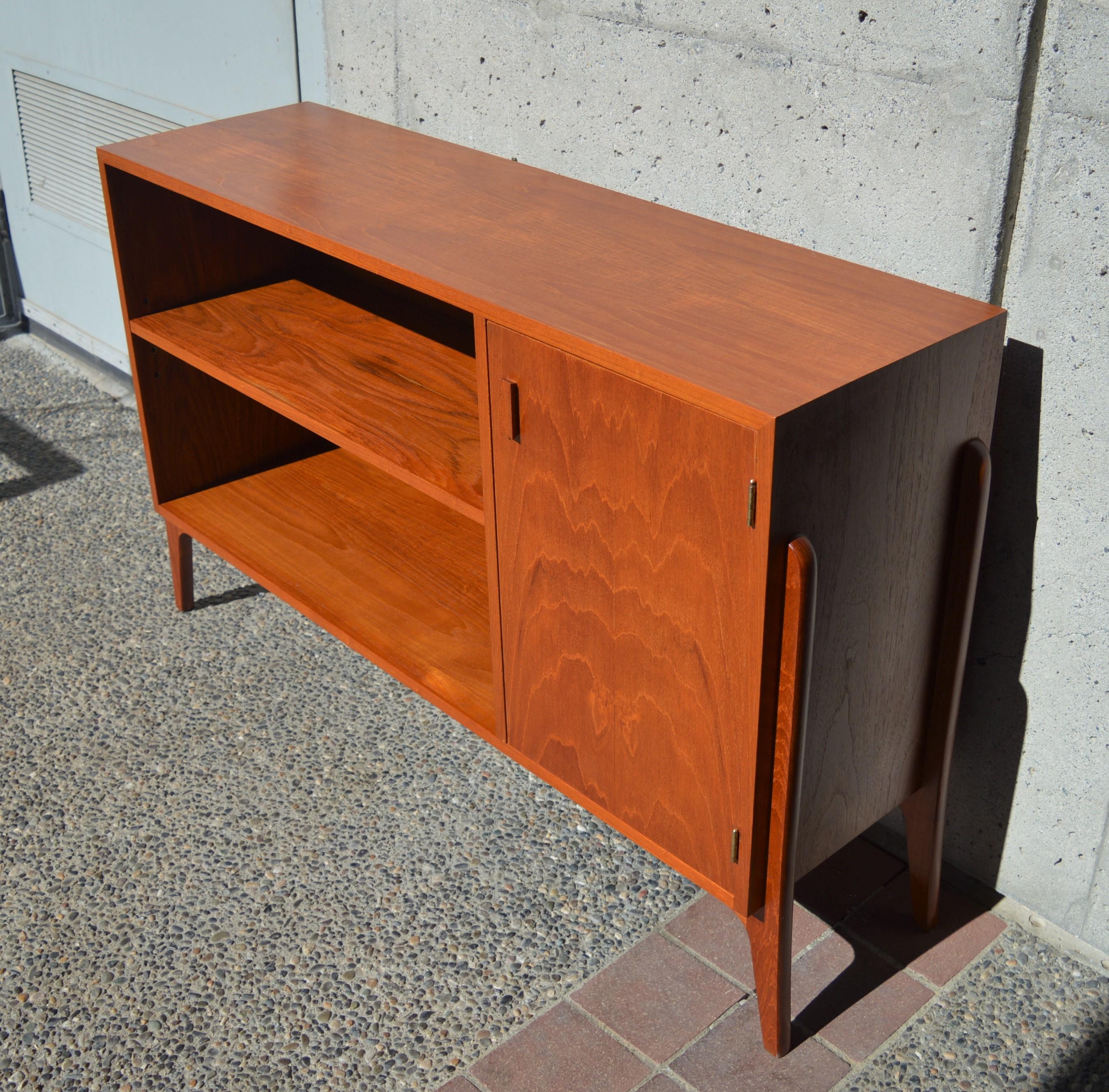 Danish Modern Teak Room Divider or Cabinet with Exposed Legs and Finished Back 3