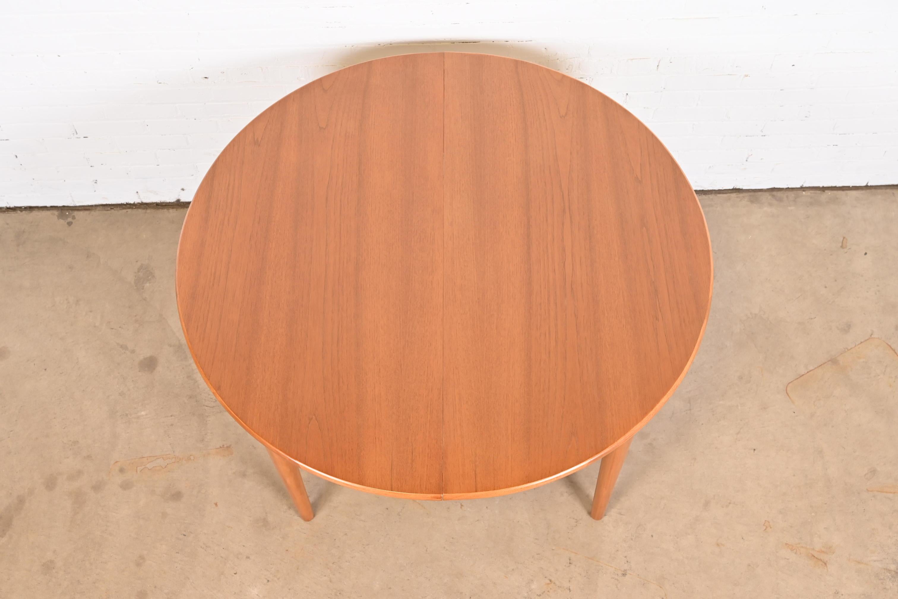 Danish Modern Teak Round Dining Table, Newly Refinished For Sale 1