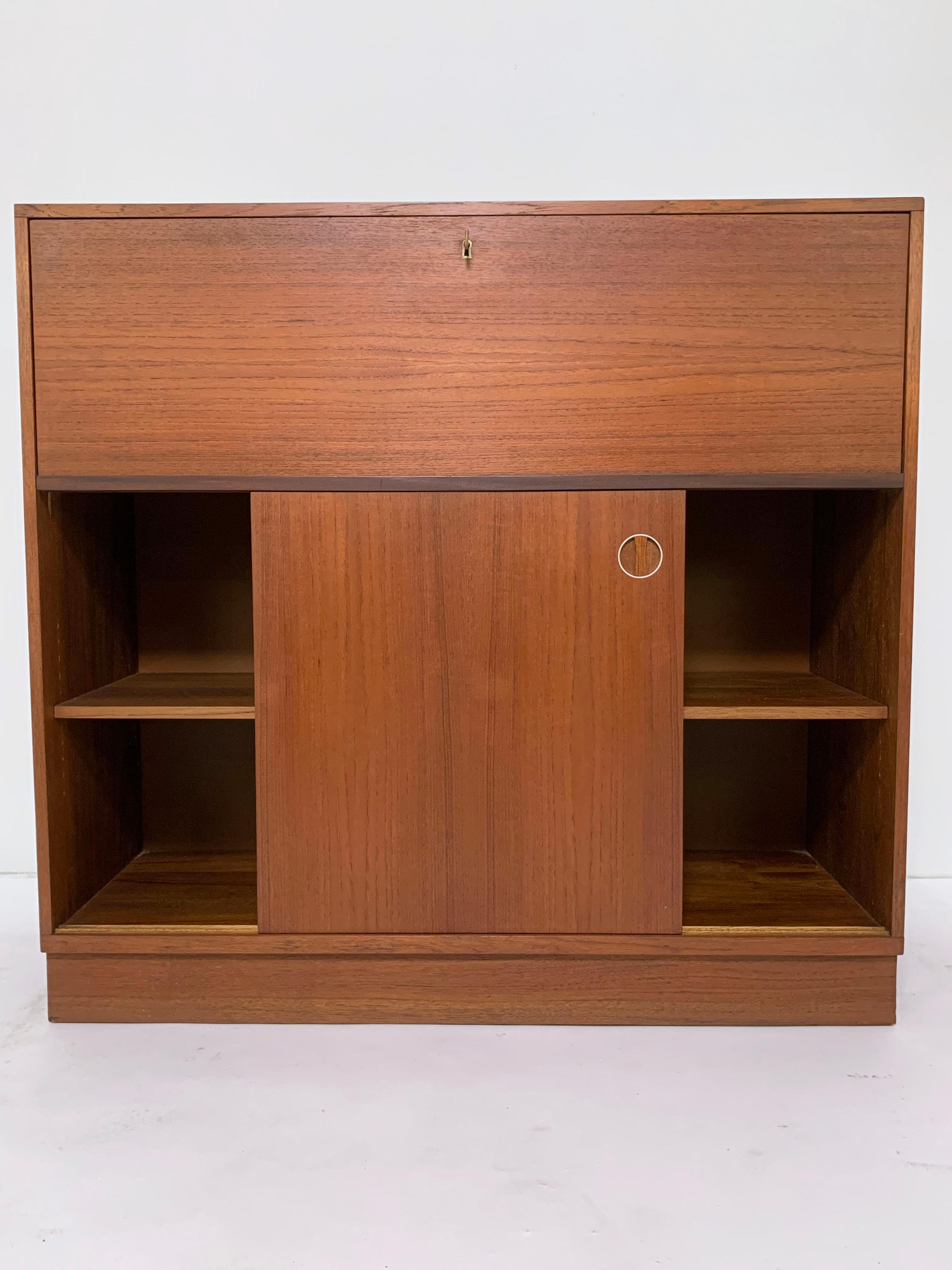 Danish Modern Teak Secretary Foyer Cabinet, Made in Sweden, Circa 1970s For Sale 2