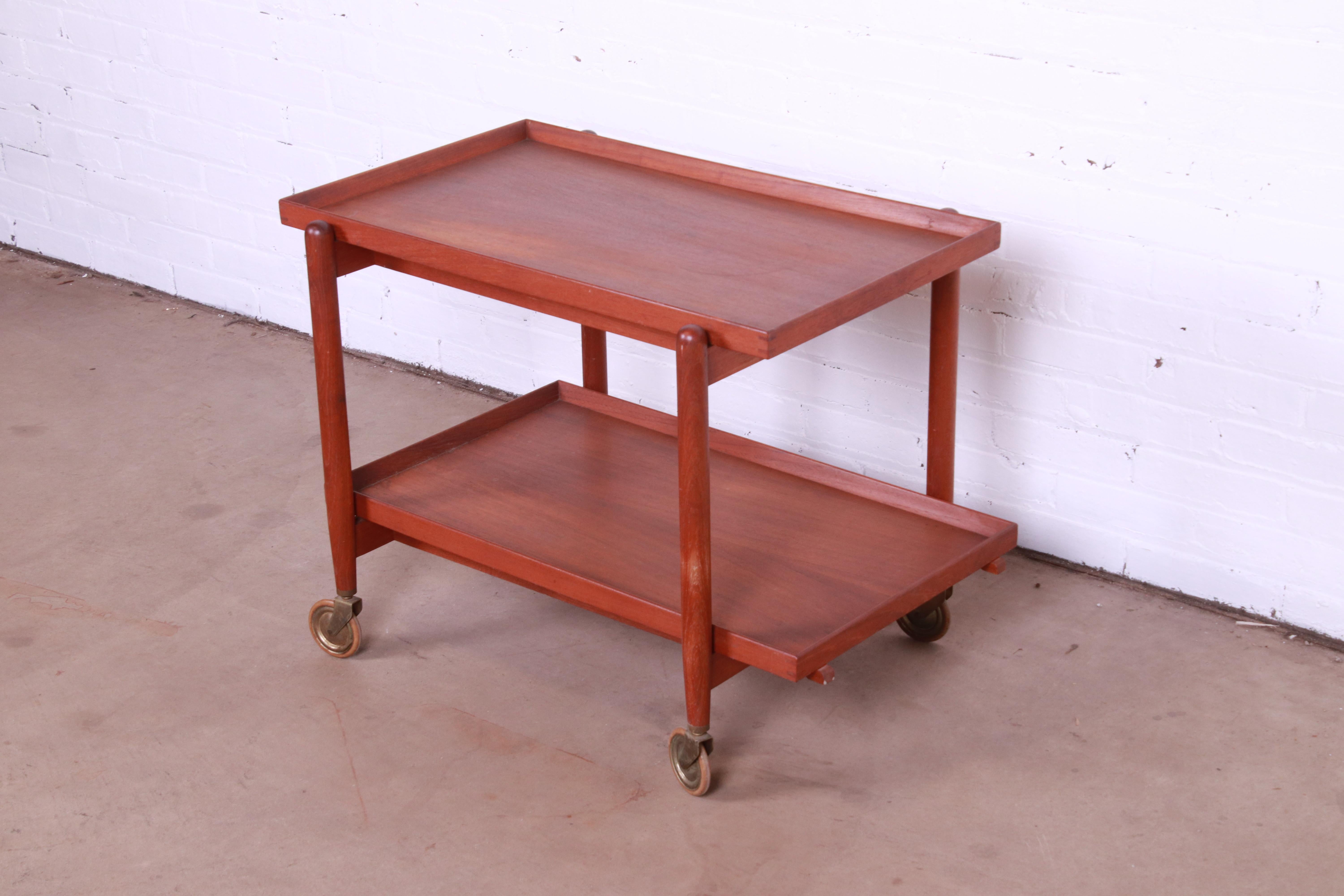 Danish Modern Teak Serving Trolley Bar Cart, 1950s In Good Condition In South Bend, IN