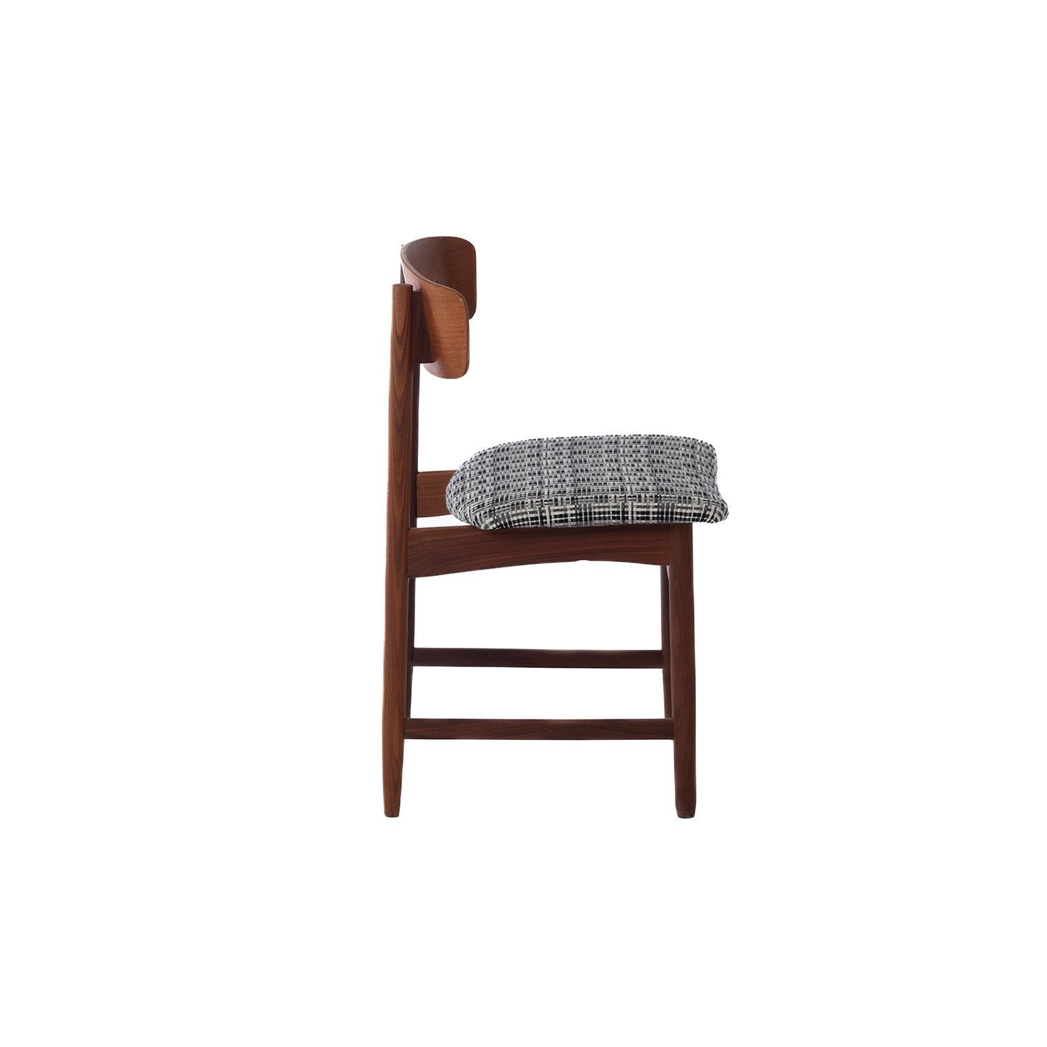 20th Century Danish Modern Teak Set of Four Dining Chairs
