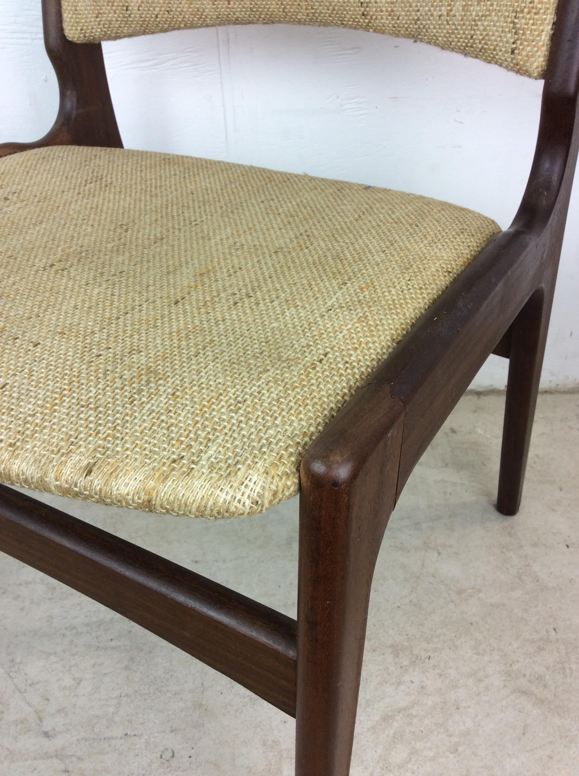 Sedia danese moderna in teak con tappezzeria vintage in vendita 3