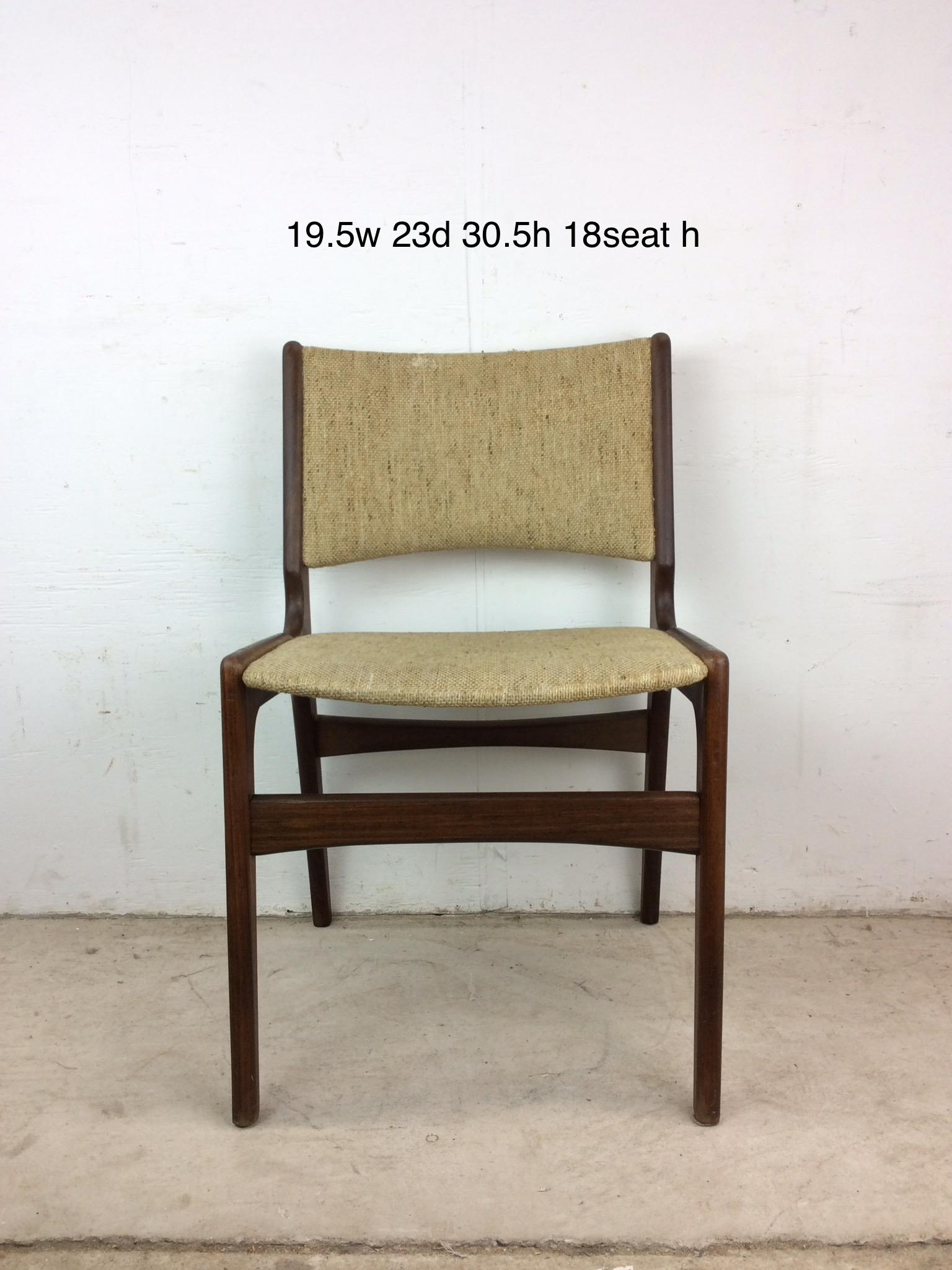 Sedia danese moderna in teak con tappezzeria vintage in vendita 11