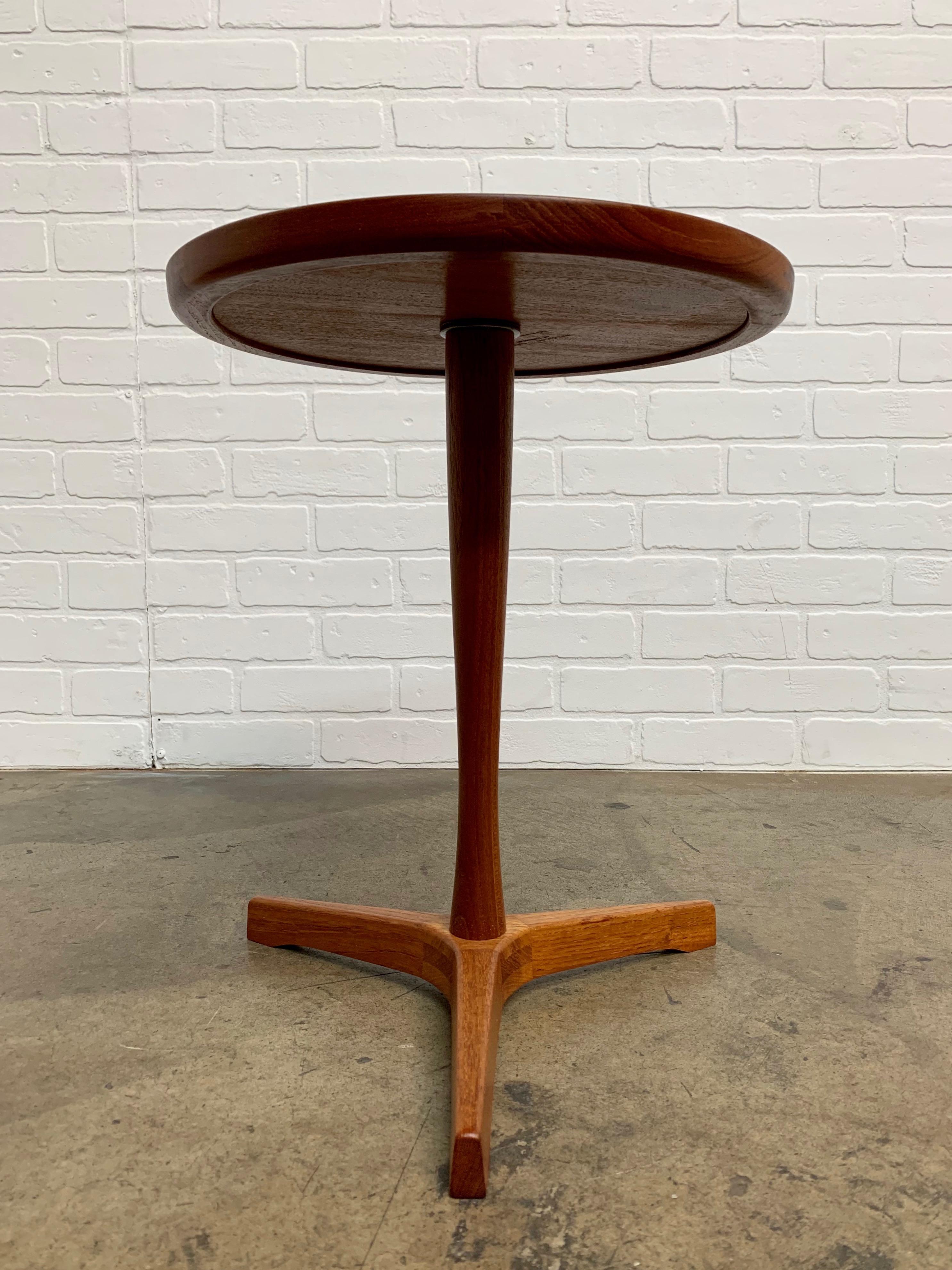 Danish Modern Teak Side Table Designed by Hans Andersen In Good Condition In Denton, TX