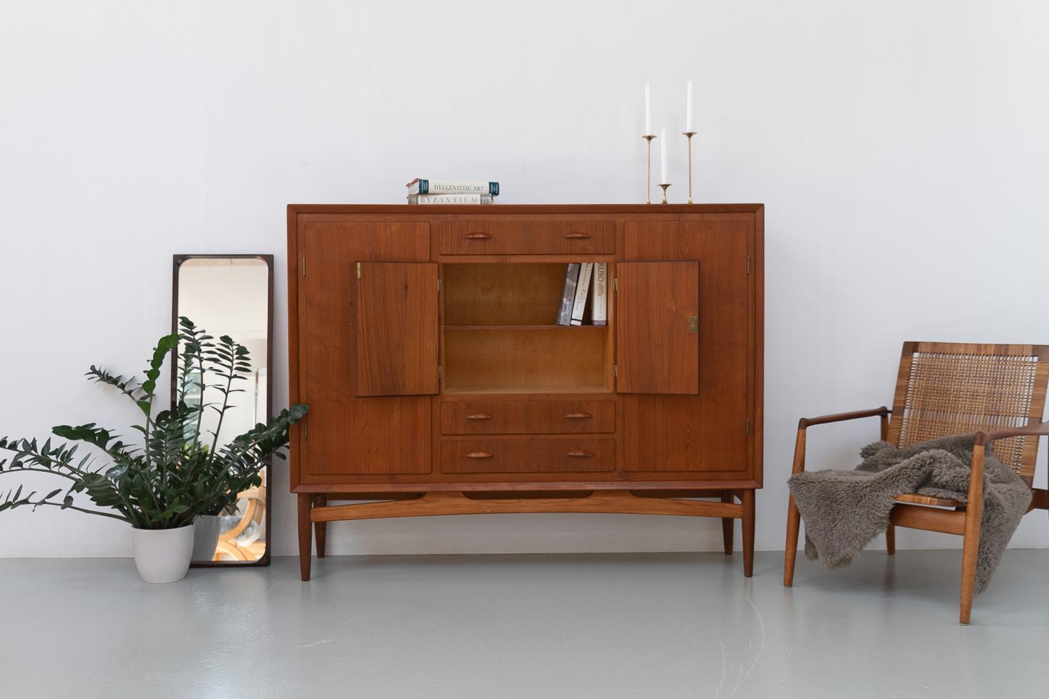 Danish Modern Teak Sideboard, 1950s. For Sale 13