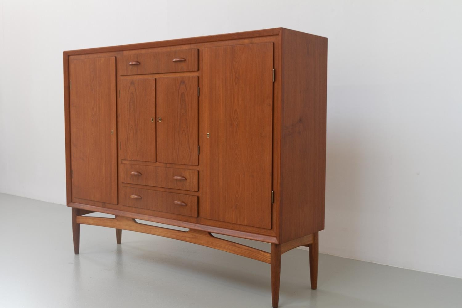 Mid-20th Century Danish Modern Teak Sideboard, 1950s. For Sale