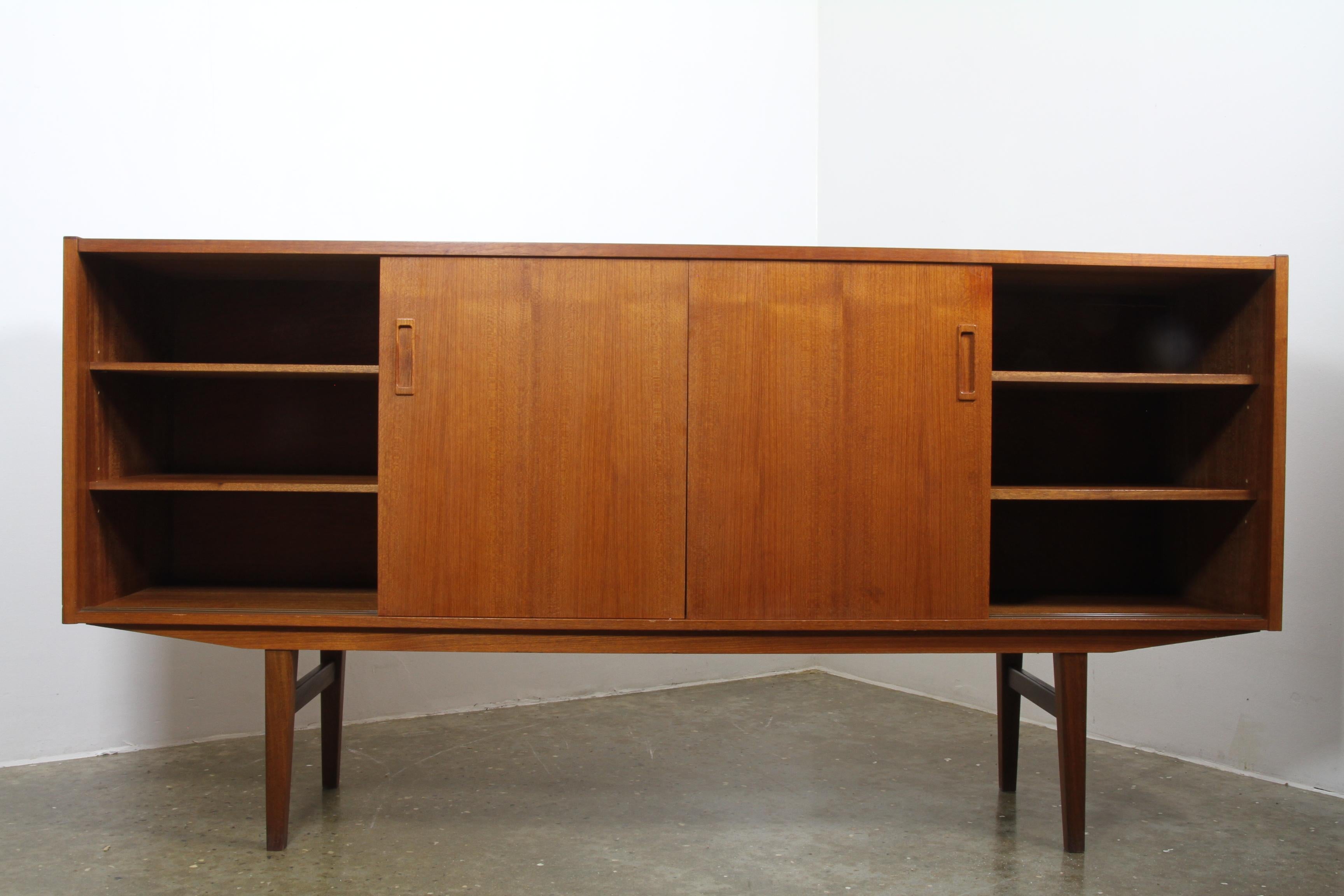 Scandinavian Modern Danish Modern Teak Sideboard, 1960s