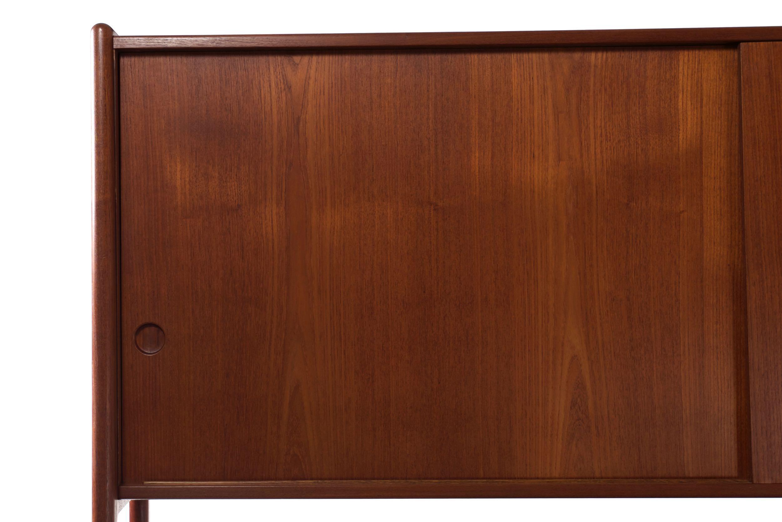 Danish Modern Teak Sideboard by Hans Wegner for Ry Møbler, circa 1958 2