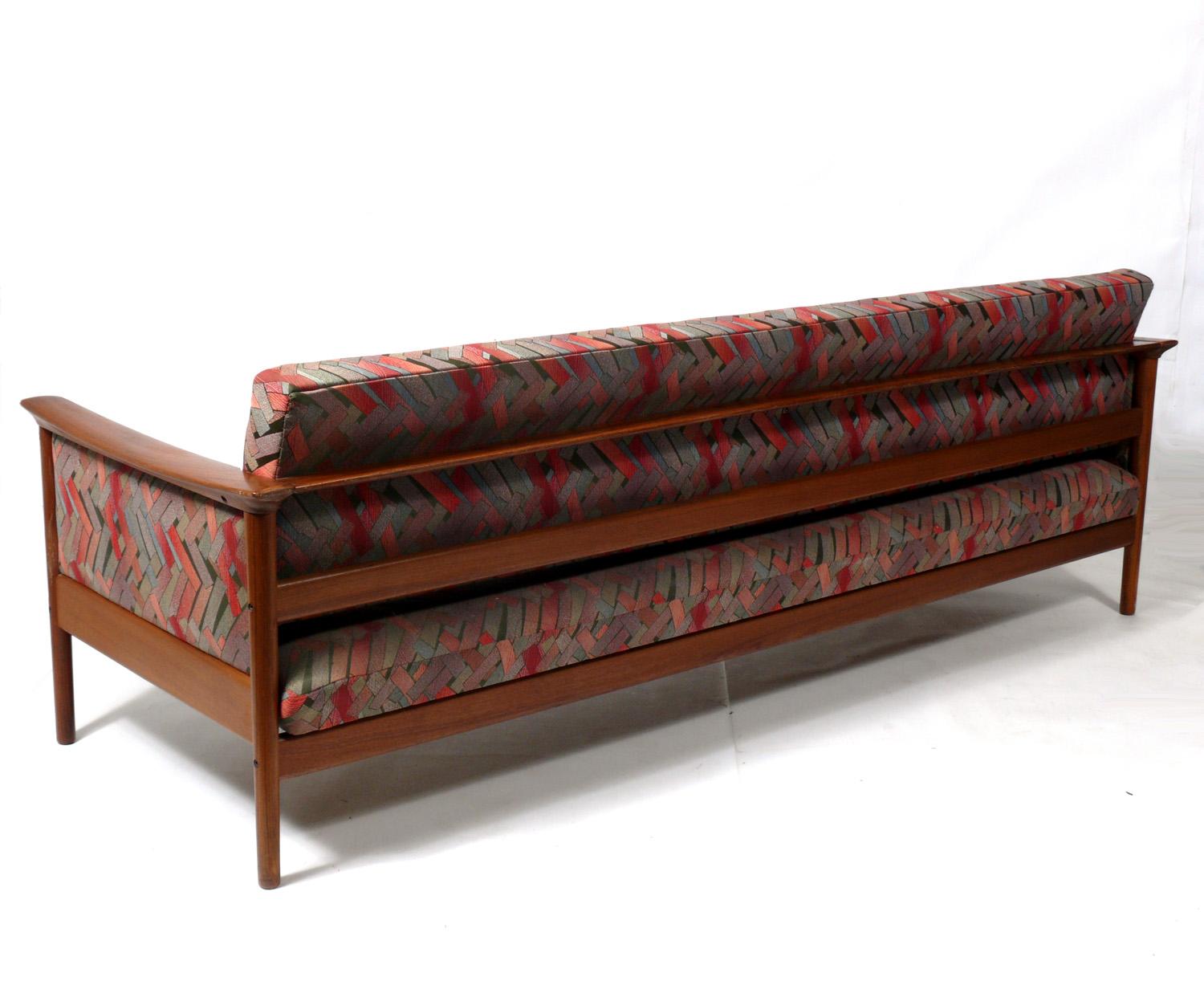 Danish Modern Teak Sofa In Good Condition For Sale In Atlanta, GA