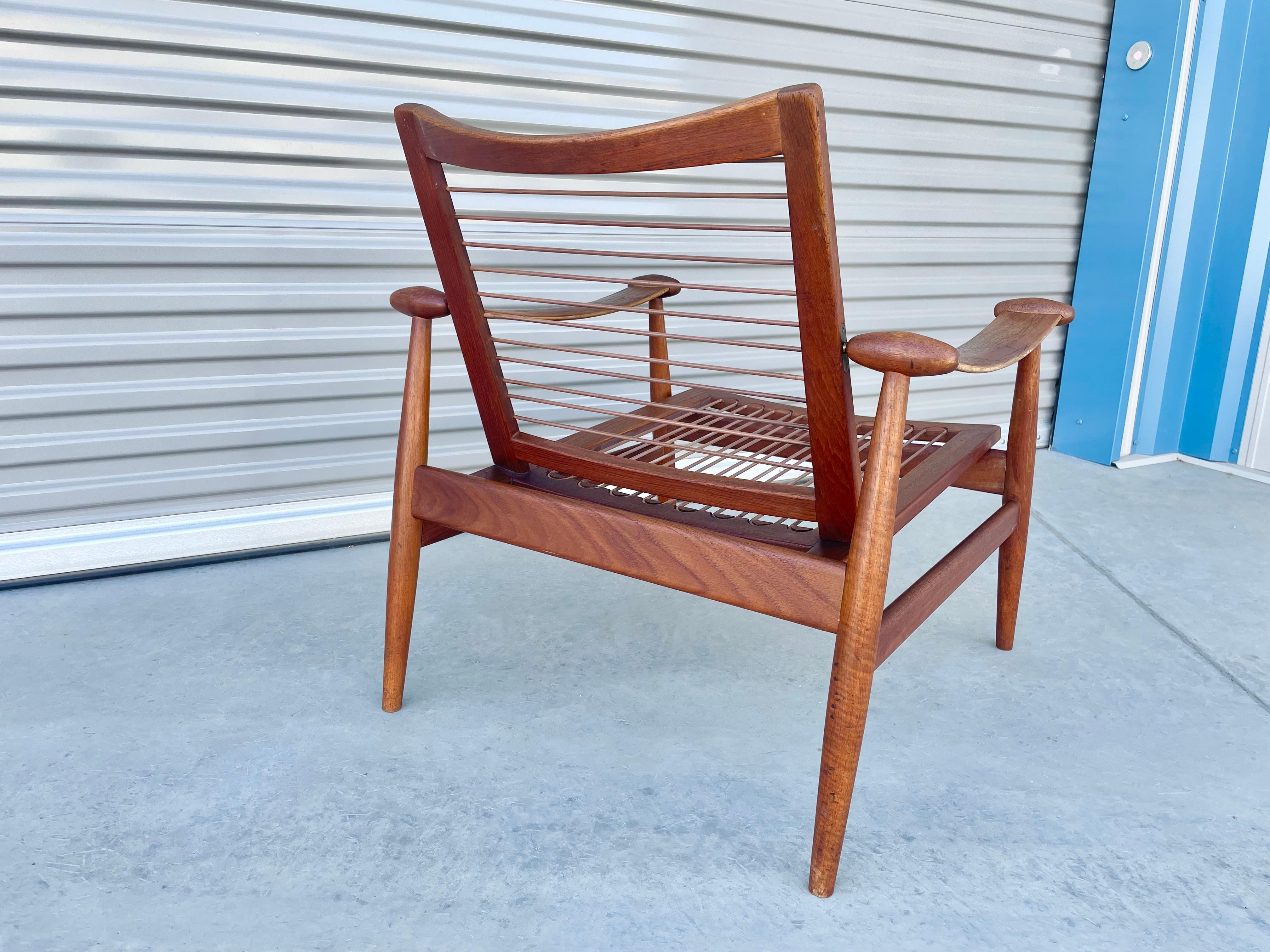 Danish Modern Teak Spade Lounge Chair by Finn Juhl for France & Søn For Sale 1