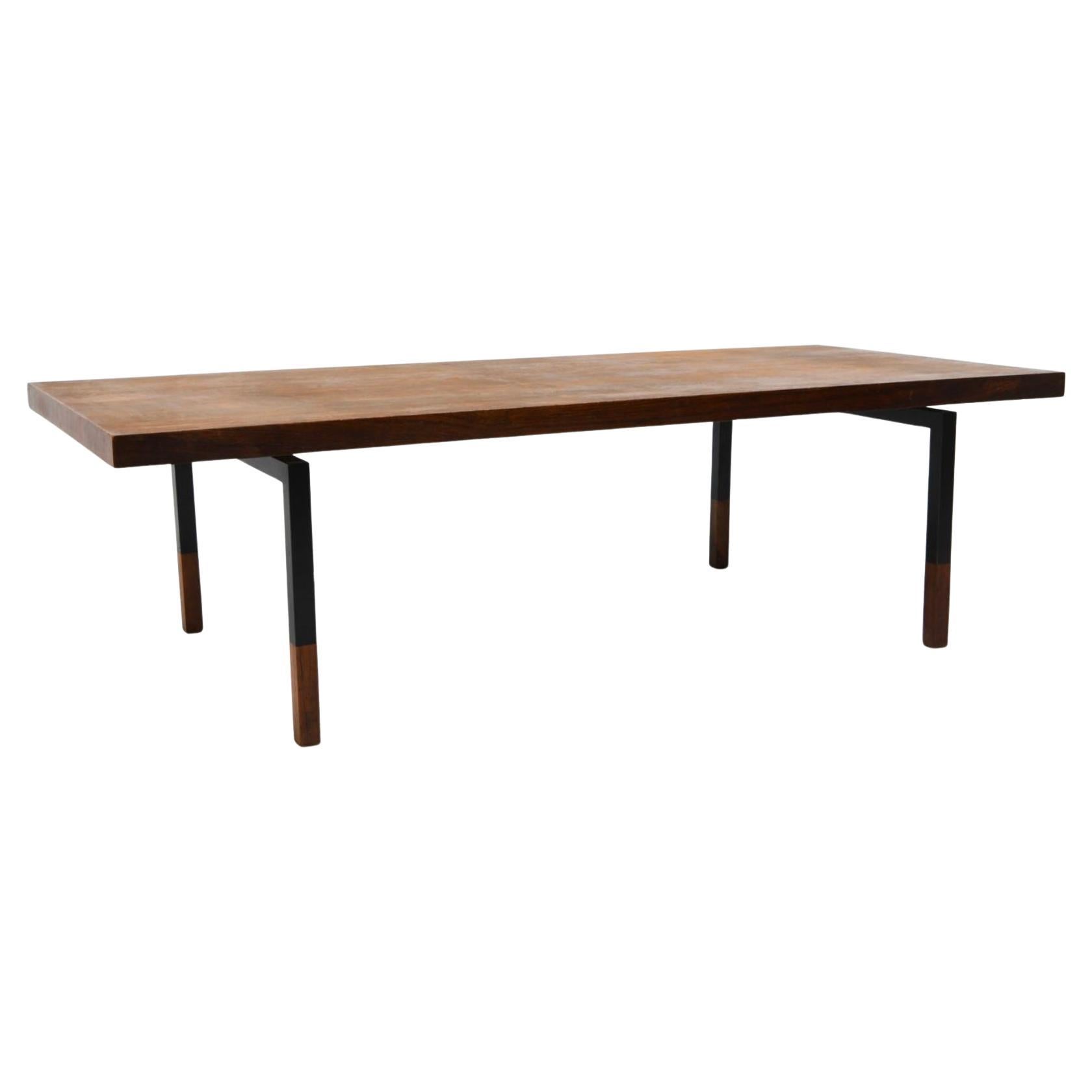 Scandinave moderne Table basse rectangulaire moderne danoise en teck et acier par Johannes Aasbjerg en vente
