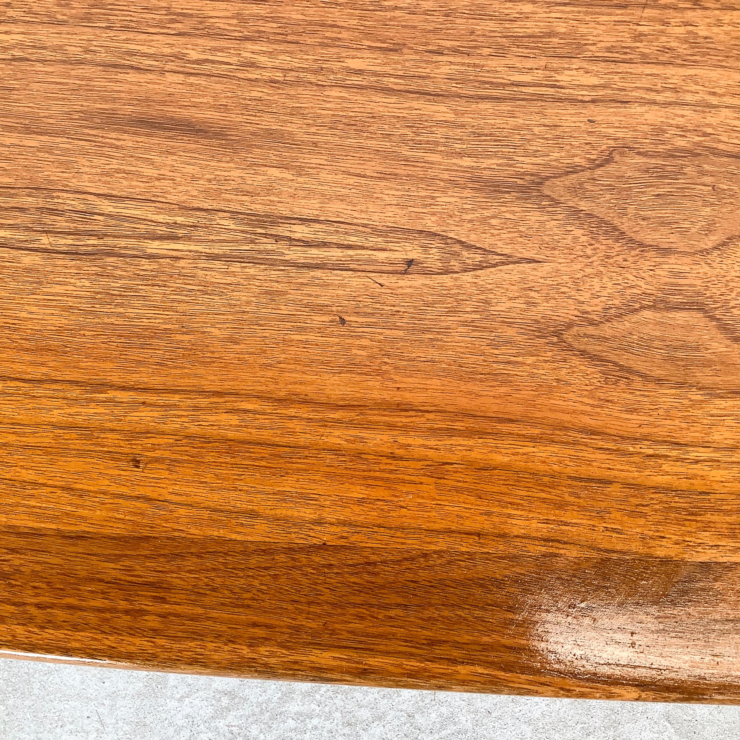 Dänischer Moderner Teakholz Surfbrett Couchtisch im Angebot 8