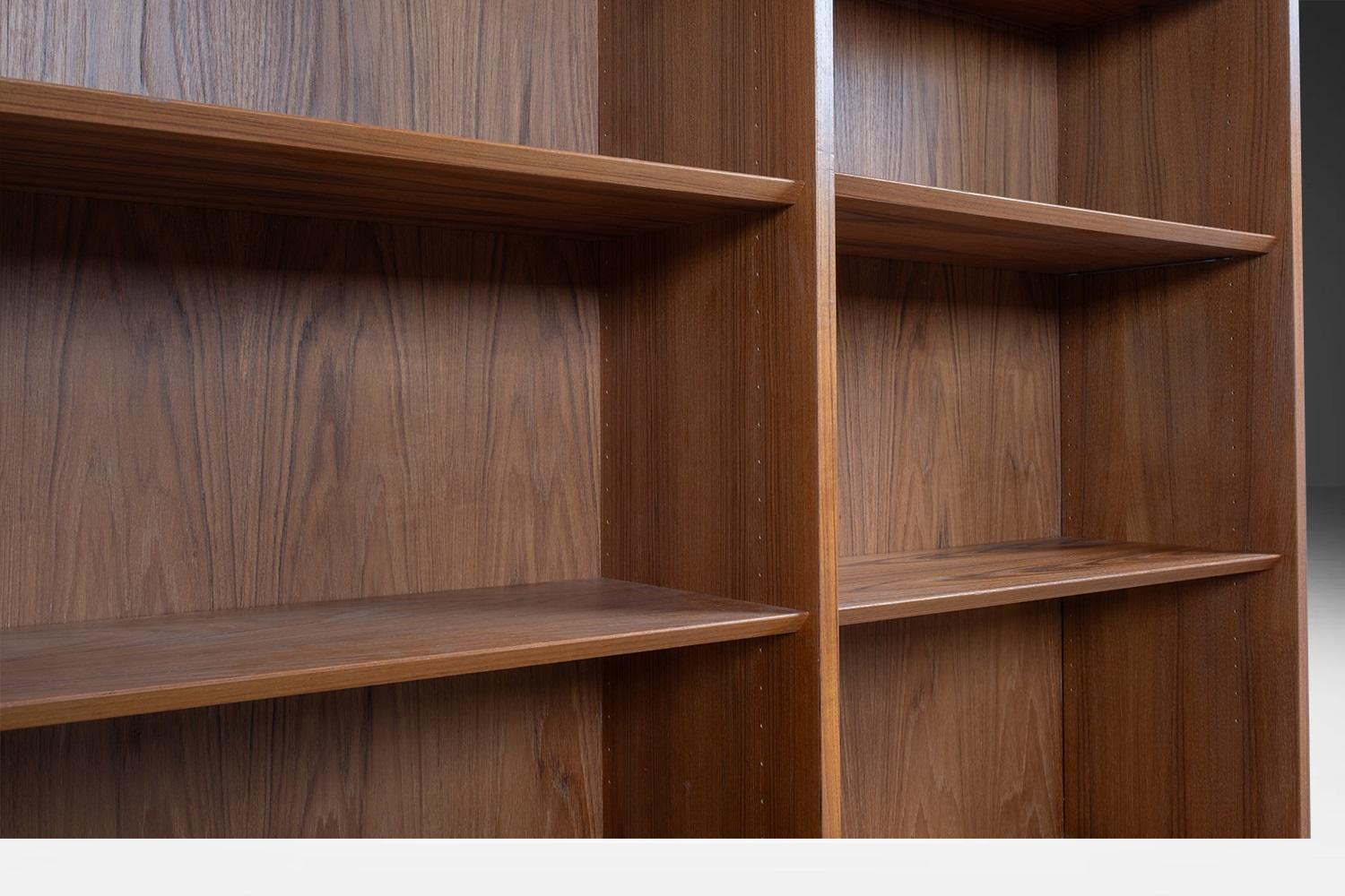 Dänisches Modernes Teakholz Doppelter Bücherschrank Poul Hundevad 2