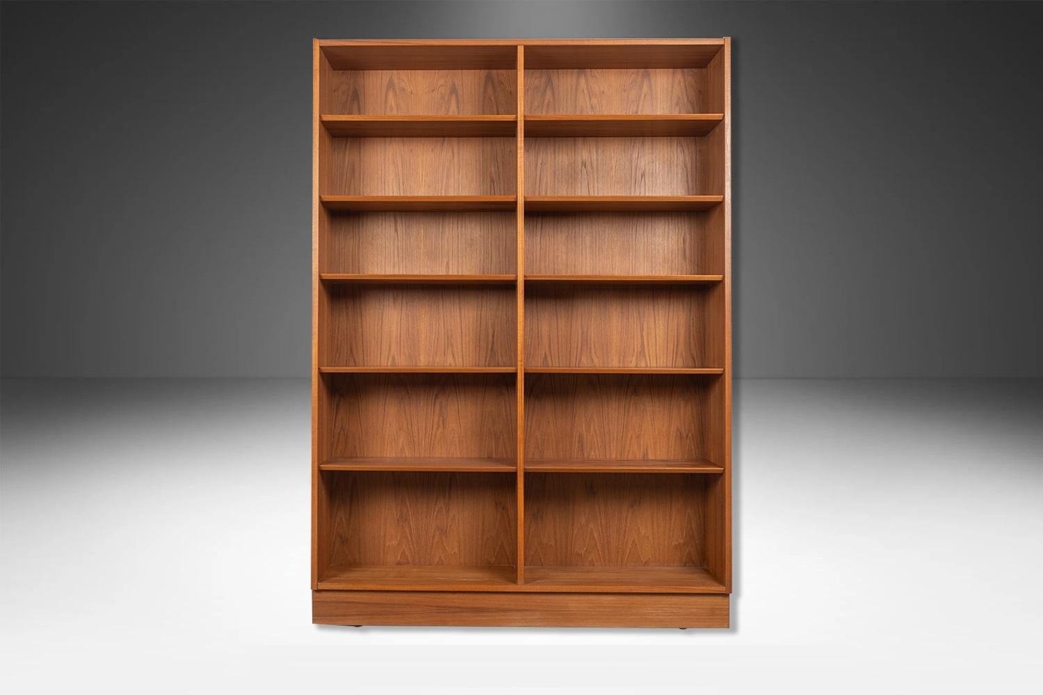 Dänisches Modernes Teakholz Doppelter Bücherschrank Poul Hundevad 3