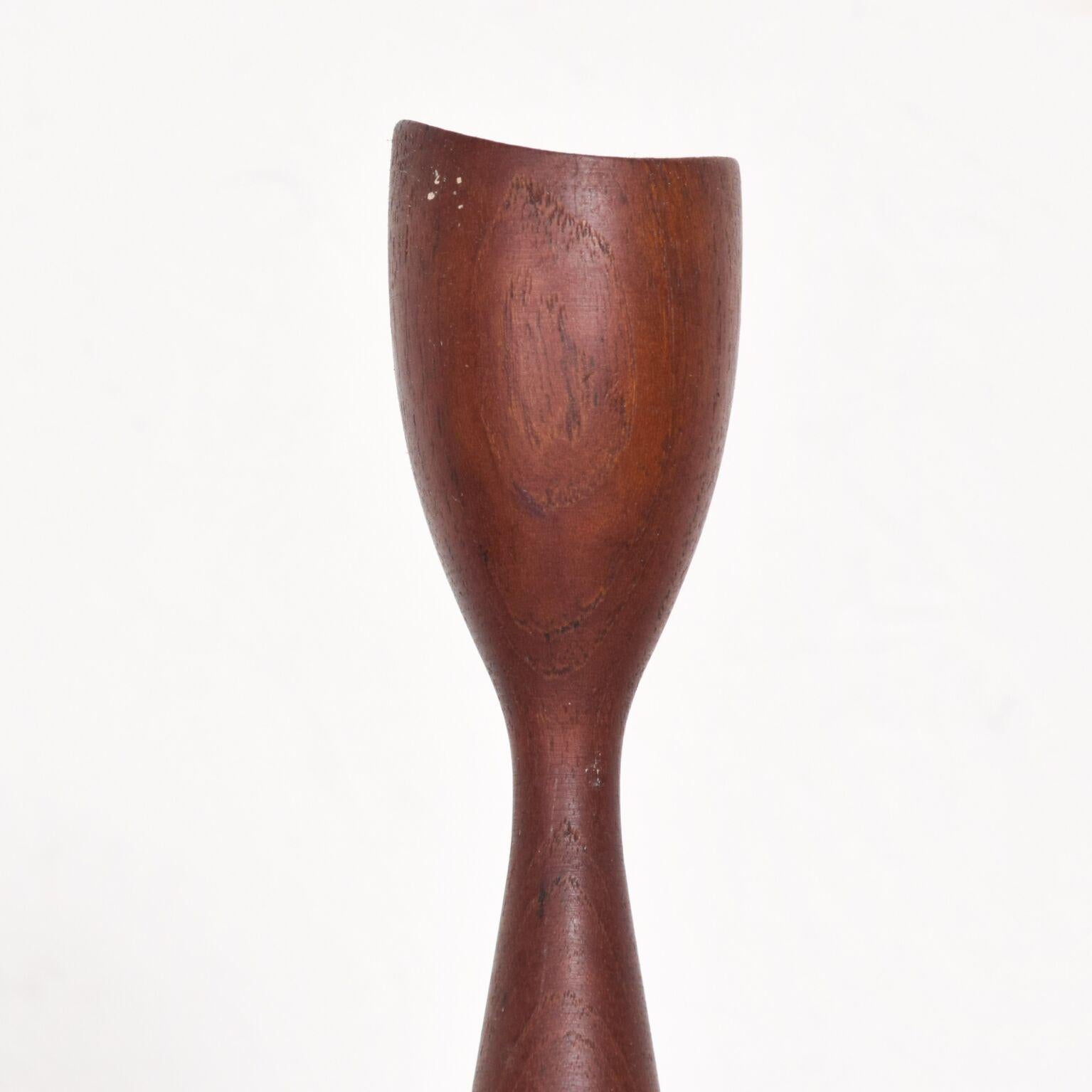 taper and teak