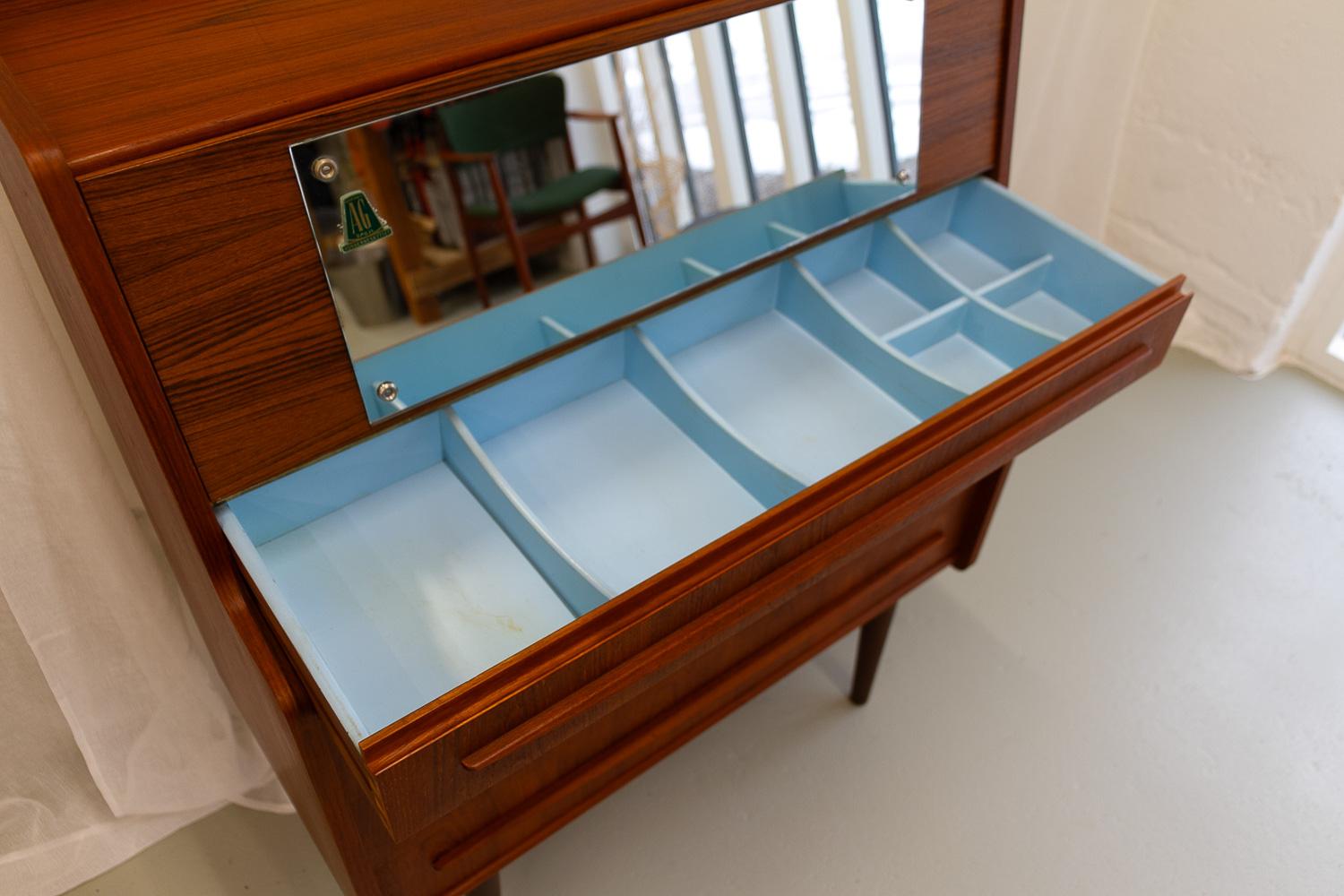 Danish Modern Teak Vanity Dresser, 1960s. 2
