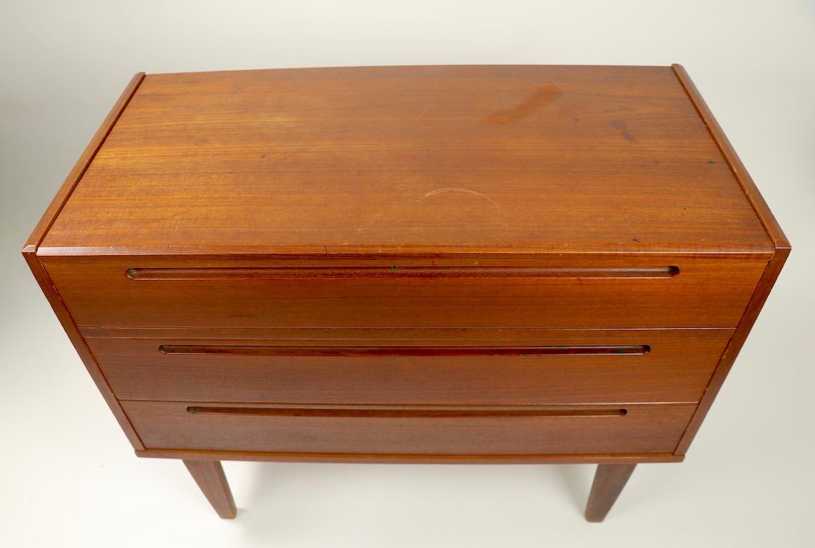 20th Century Danish Modern Teak Vanity Dresser Chest of Drawers For Sale