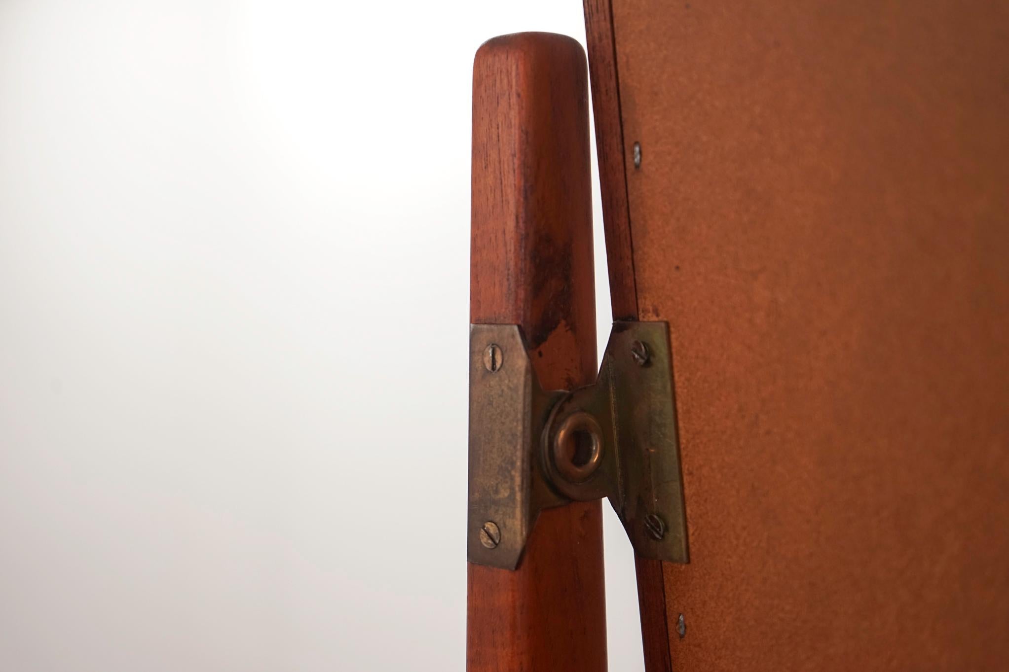 Vanità moderna danese in teak in vendita 1