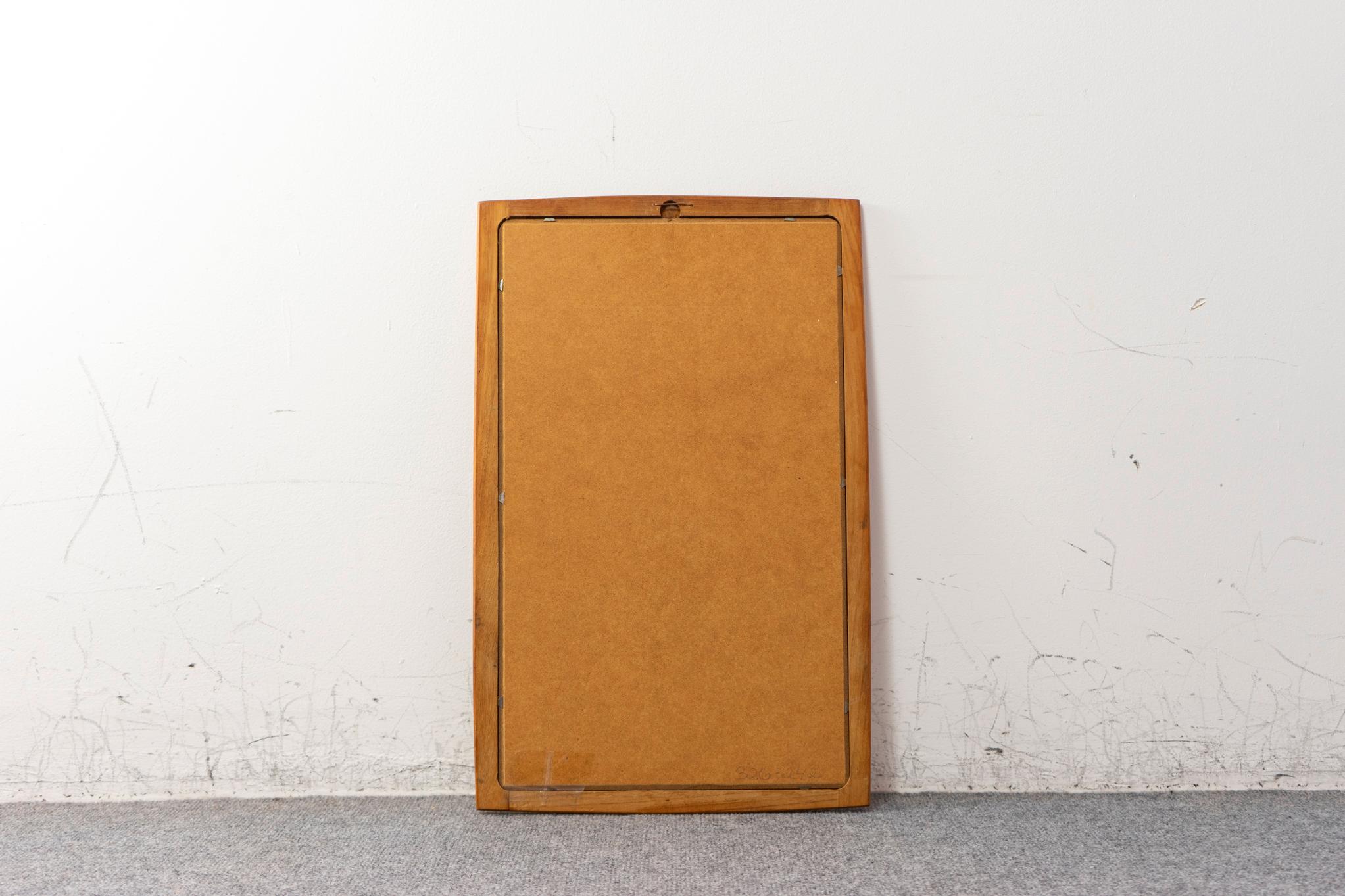 Dänischer Modern Teak Wandspiegel im Angebot 2