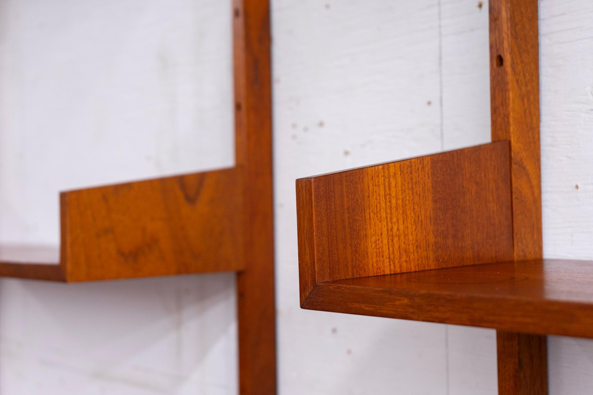 Dänisches Modernes Teakholz-Wandsystem im Angebot 5