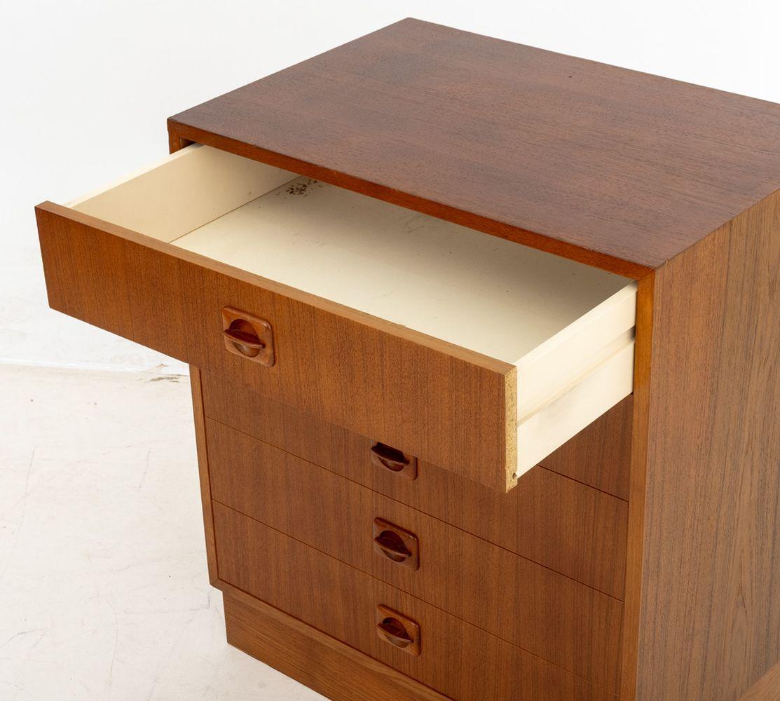 20th Century Danish Modern Teak Wood Chest of Drawers, Pair For Sale