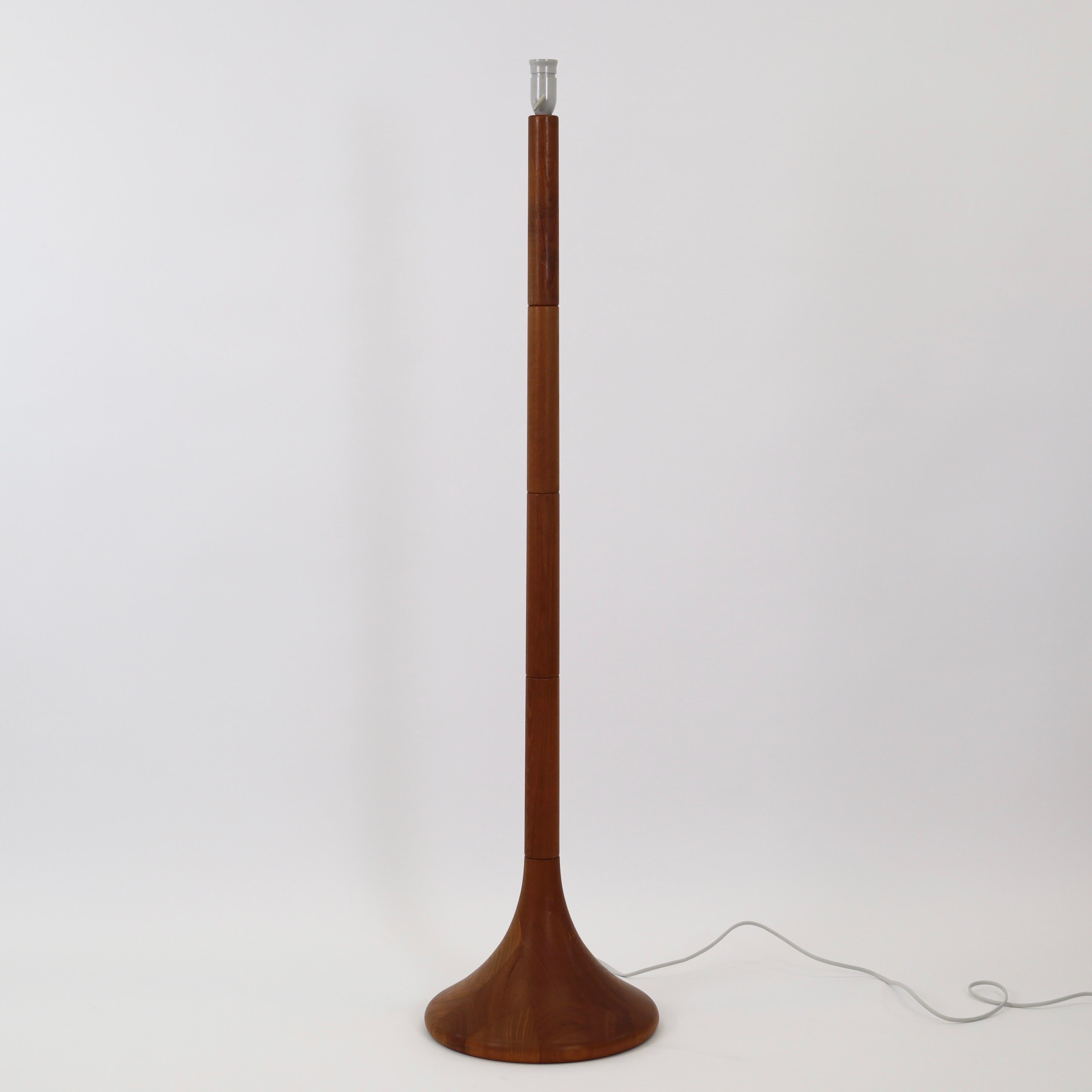Danish Modern teak wood floor lamp, 1970s, Denmark For Sale 2
