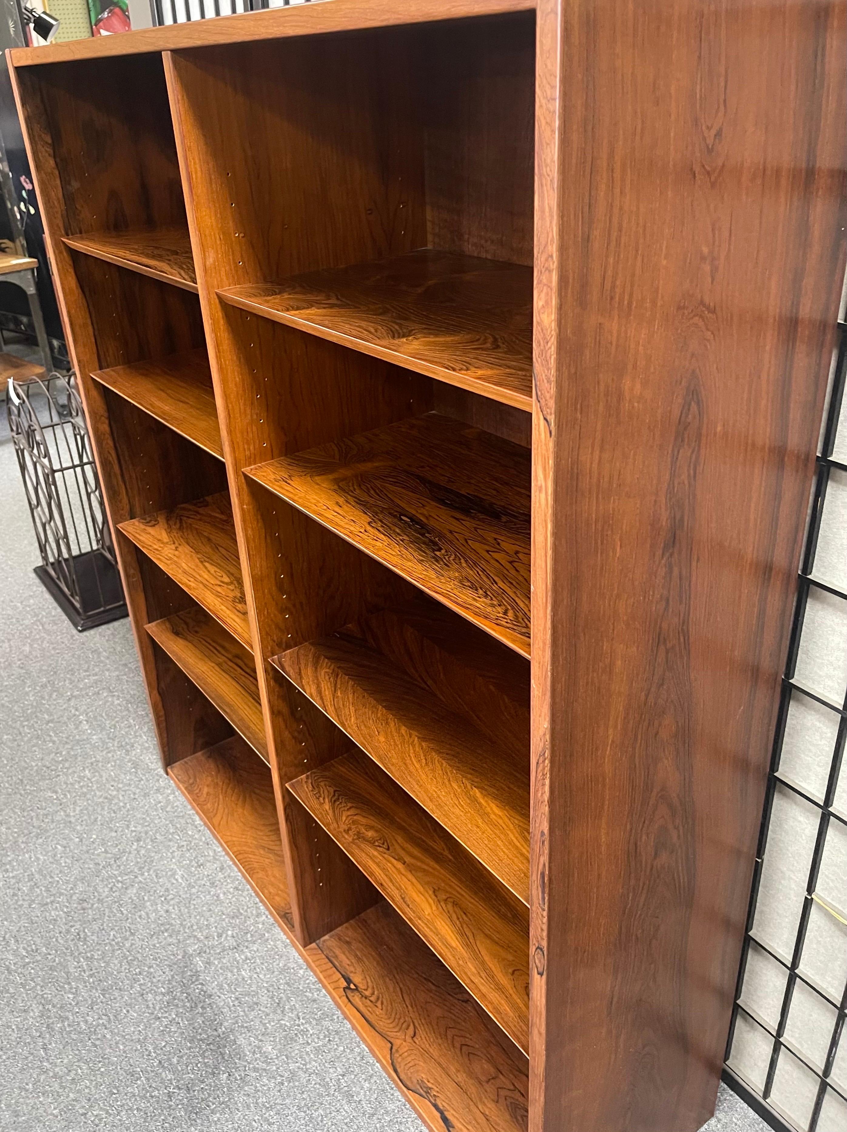 Danish Modern Ten Shelf Rosewood Bookcase in the Style of Poul Hundevad For Sale 6