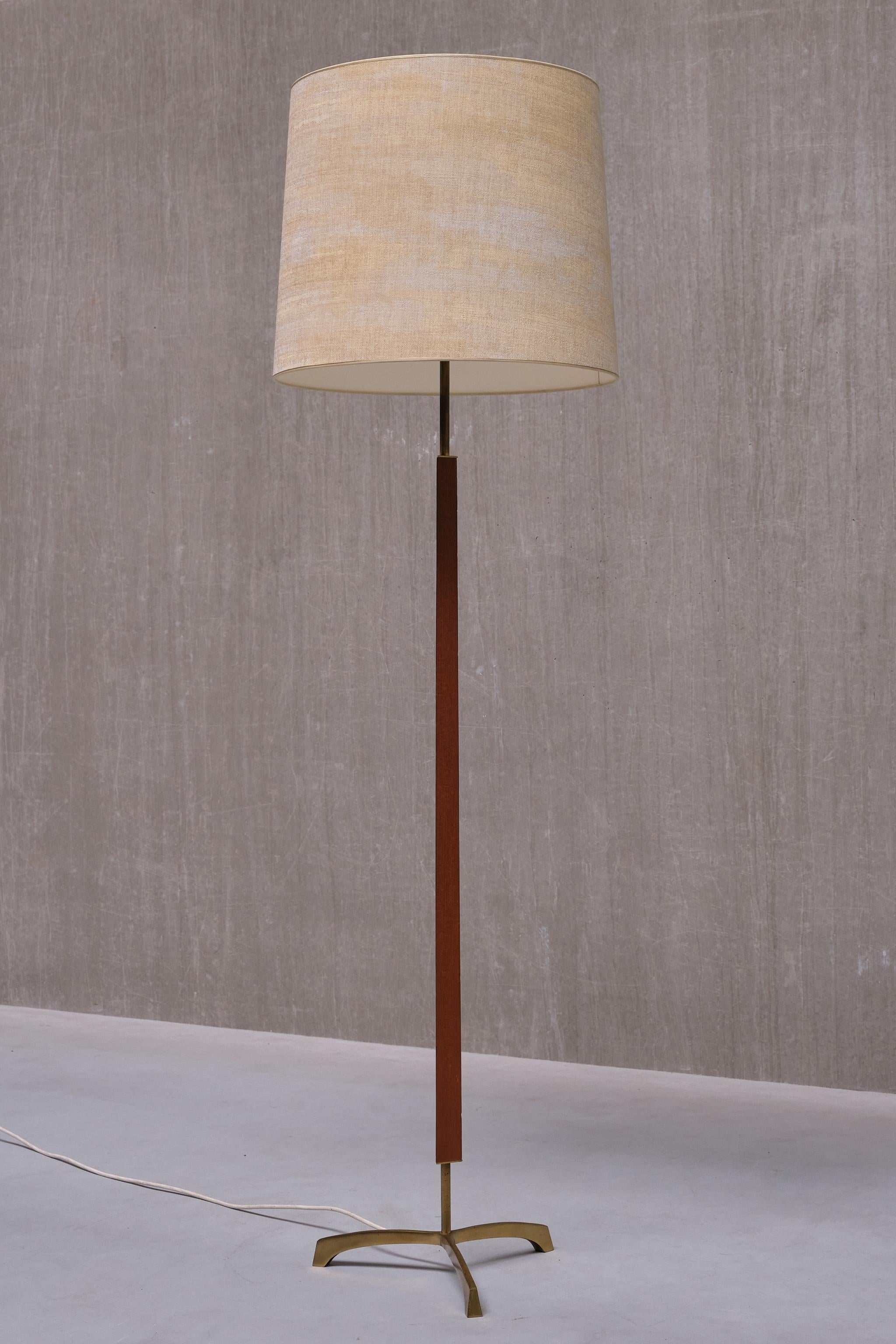 Mid-20th Century Danish Modern Three Legged Floor Lamp in Brass, Teak and Textured Shade, 1950s For Sale